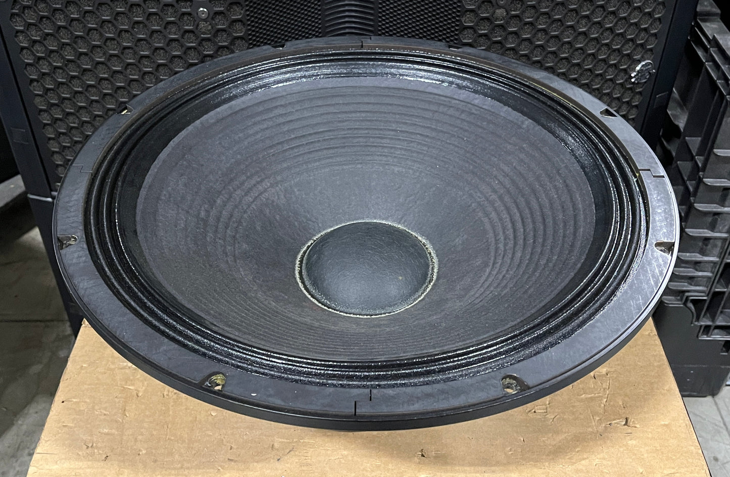 18 Sound 21LW1400 21" Subwoofer, 18 Sound 21" Subwoofer, 21" Subwoofer, Clair Brother CS-21 Subwoofer, We Sell Professional Audio Equipment. Audio Systems, Amplifiers, Consoles, Mixers, Electronics, Entertainment, Live Sound