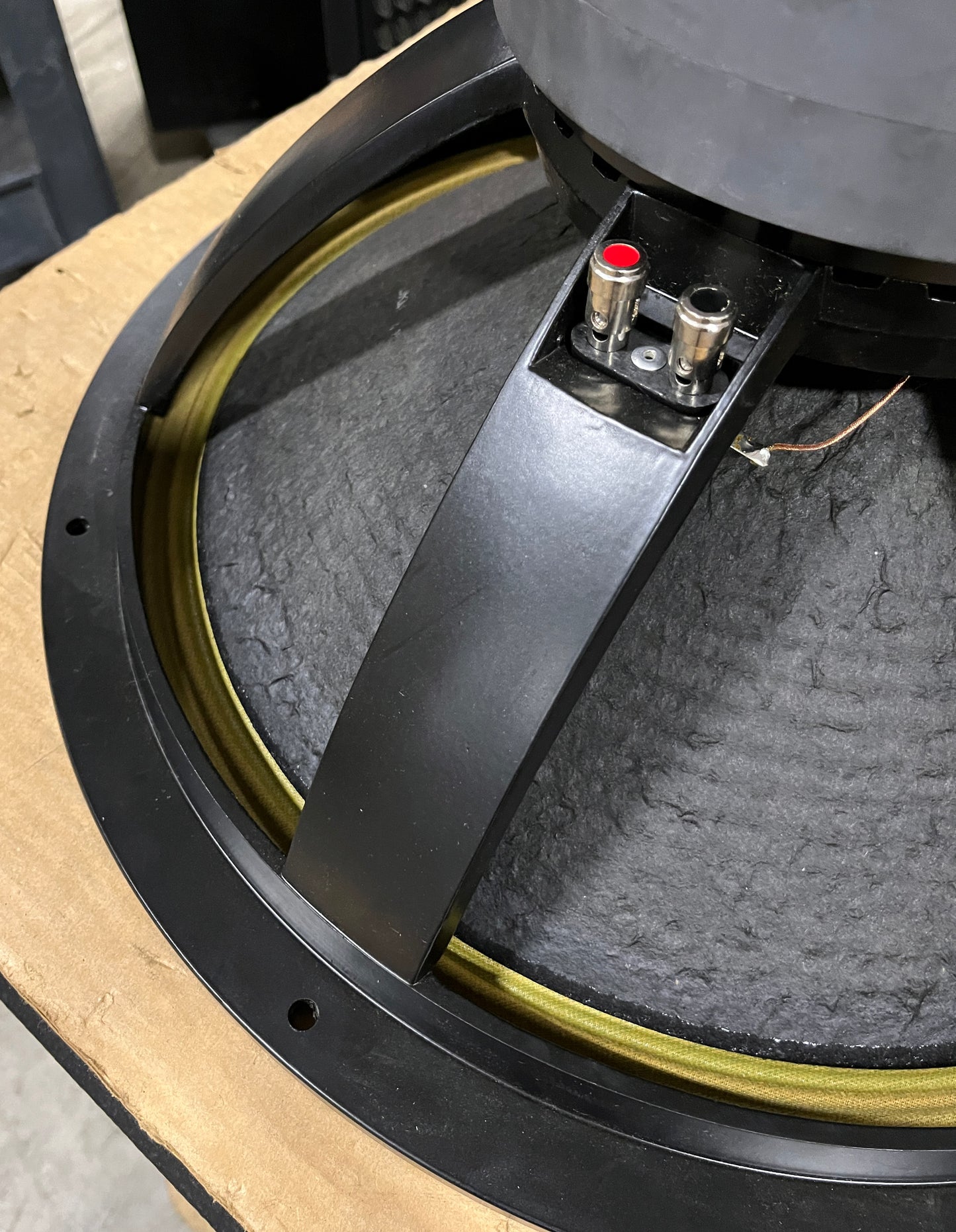 18 Sound 21LW1400 21" Subwoofer, 18 Sound 21" Subwoofer, 21" Subwoofer, Clair Brother CS-21 Subwoofer, We Sell Professional Audio Equipment. Audio Systems, Amplifiers, Consoles, Mixers, Electronics, Entertainment, Live Sound