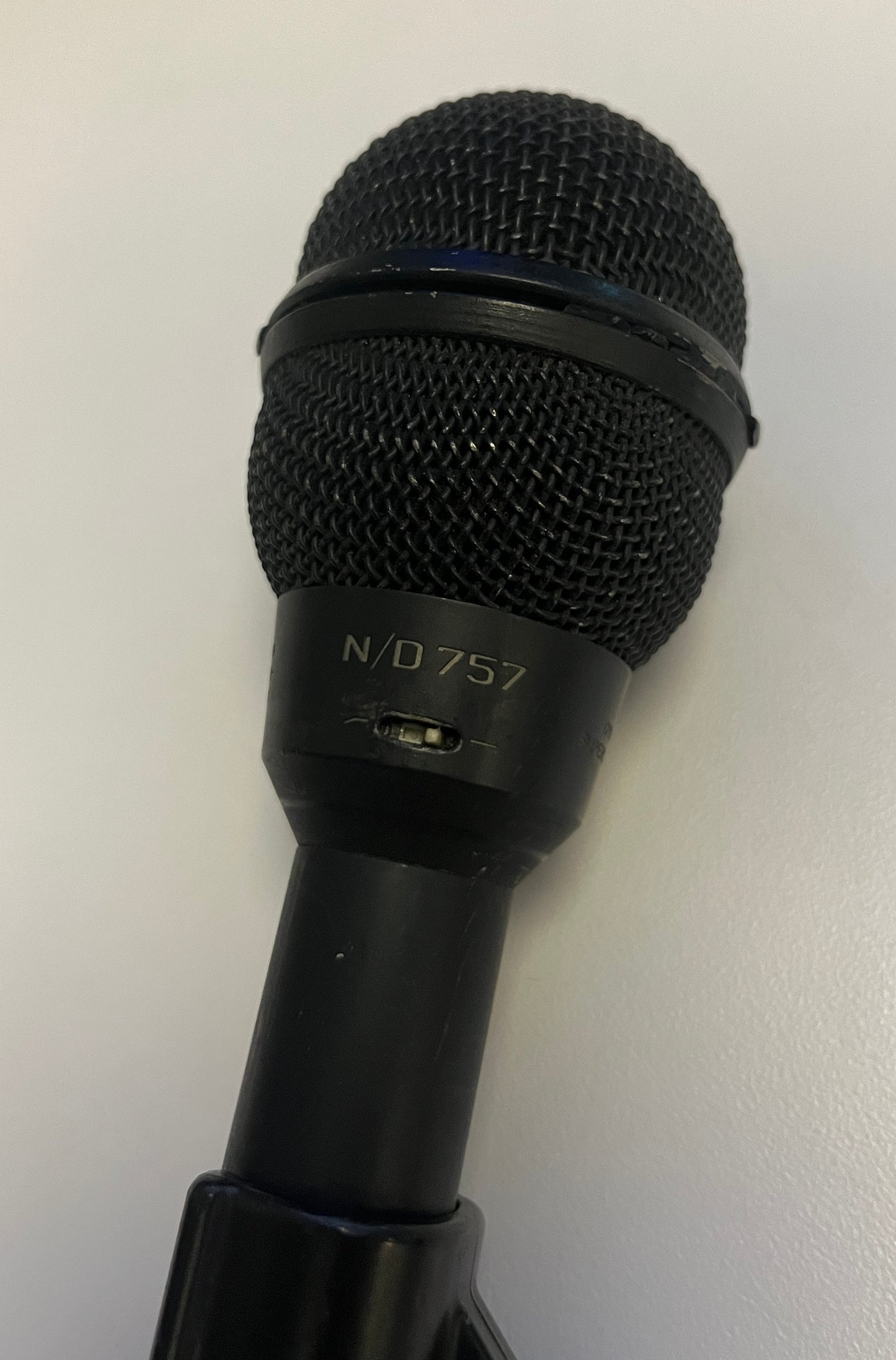 EV N/D 457B, EV N/D 757, EV Dynamic Microphone, EV Microphone, Pair of Dynamic Microphones. We Sell Professional Audio Equipment. Audio Systems, Amplifiers, Consoles, Mixers, Electronics, Entertainment, Live Sound.