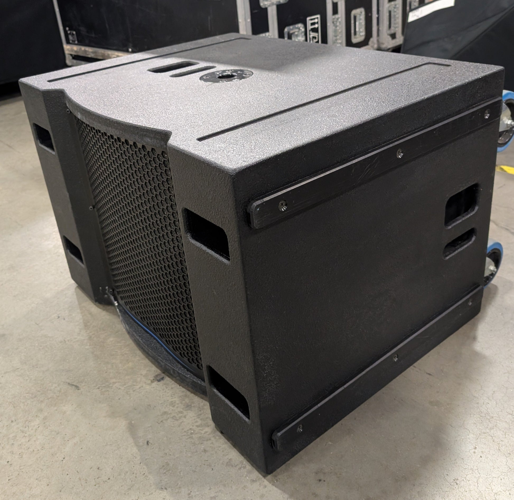 APG TB118S Subwoofer, APG Subwoofer, APG Neodymium 18" Woofer, We Sell Professional Audio Equipment. Audio Systems, Amplifiers, Consoles, Mixers, Electronics, Entertainment, Live Sound.