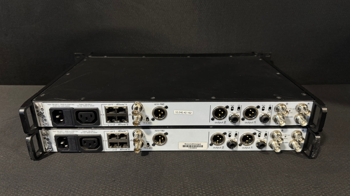 Shure Axient Package Back Top