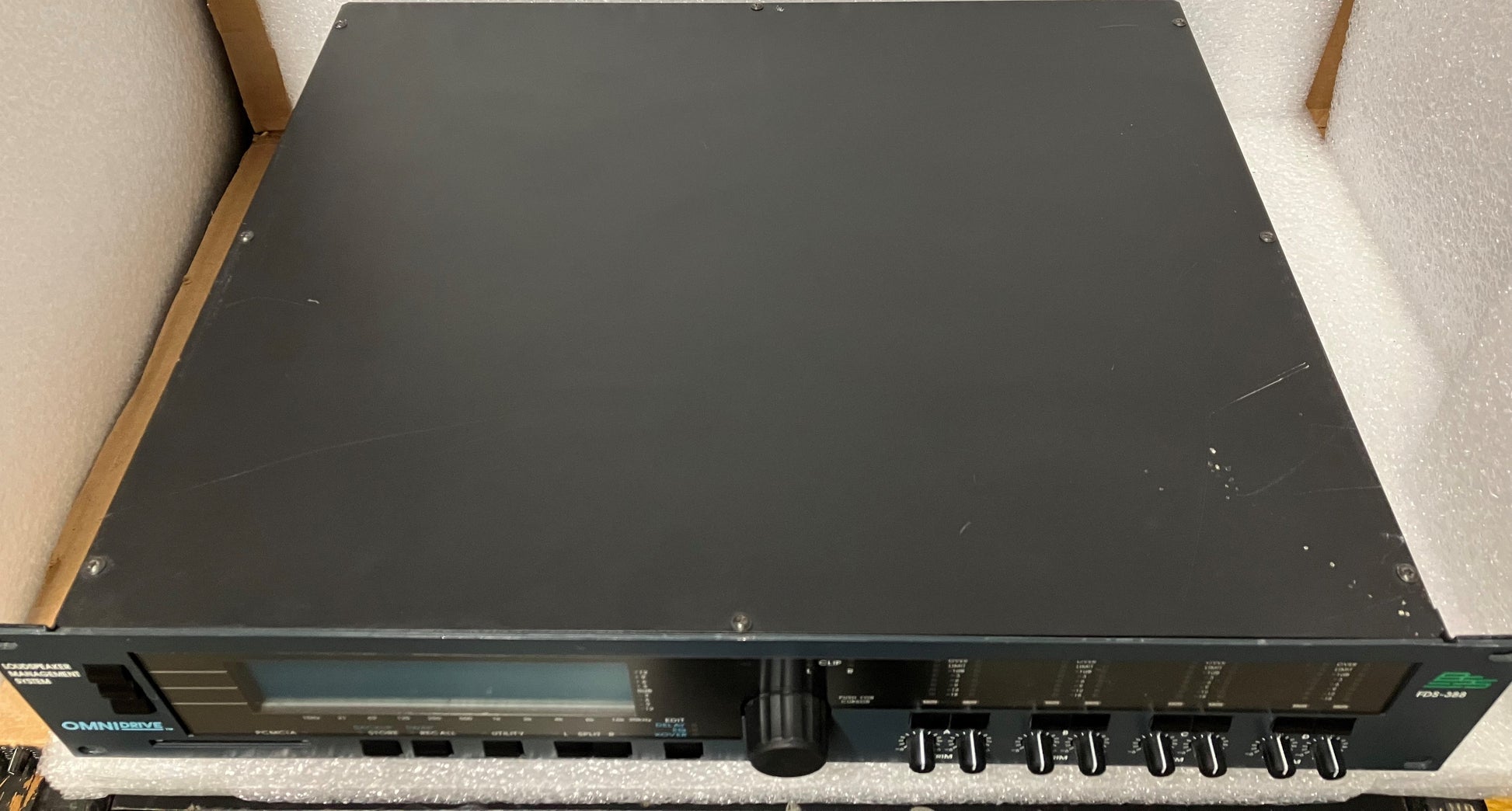 BSS FDS-388 Crossover, BSS Crossover, BSS Crossover Rack Gear, We Sell Professional Audio Equipment. Audio Systems, Amplifiers, Consoles, Mixers, Electronics, Entertainment, Live Sound.