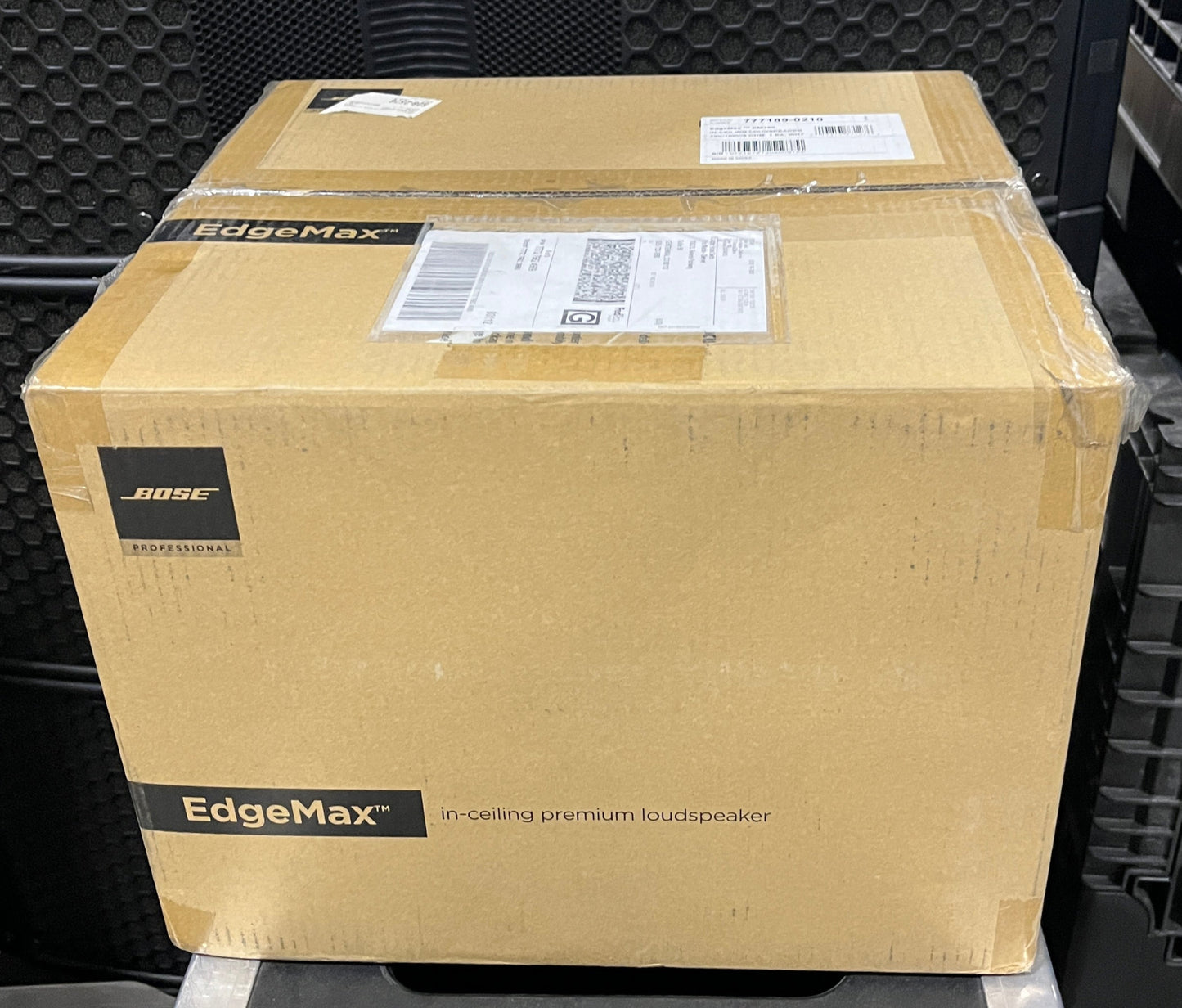 Bose EdgeMax EM180, Bose In-Ceiling Premium Loudspeaker, Bose White Loudspeaker, Bose EdgeMax Ceiling Speaker, Bose White Ceiling Speaker, We Sell Professional Audio Equipment. Audio Systems, Amplifiers, Consoles, Mixers, Electronics, Entertainment, Live Sound