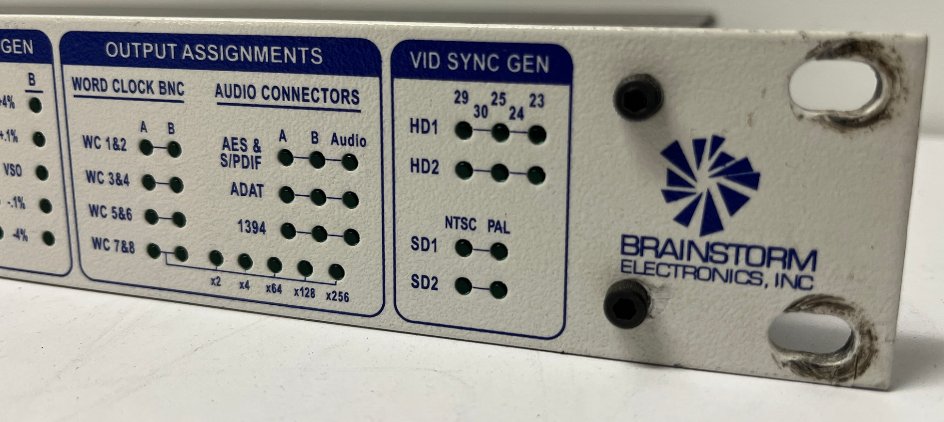 Brainstorm CDC-8 Master Word Clock Distripalyzer, Brainstorm Word Clock, Brainstorm Master Word Clock, Master Word Clock Distripalyzer, We Sell Professional Audio Equipment. Audio Systems, Amplifiers, Consoles, Mixers, Electronics, Entertainment, Live Sound