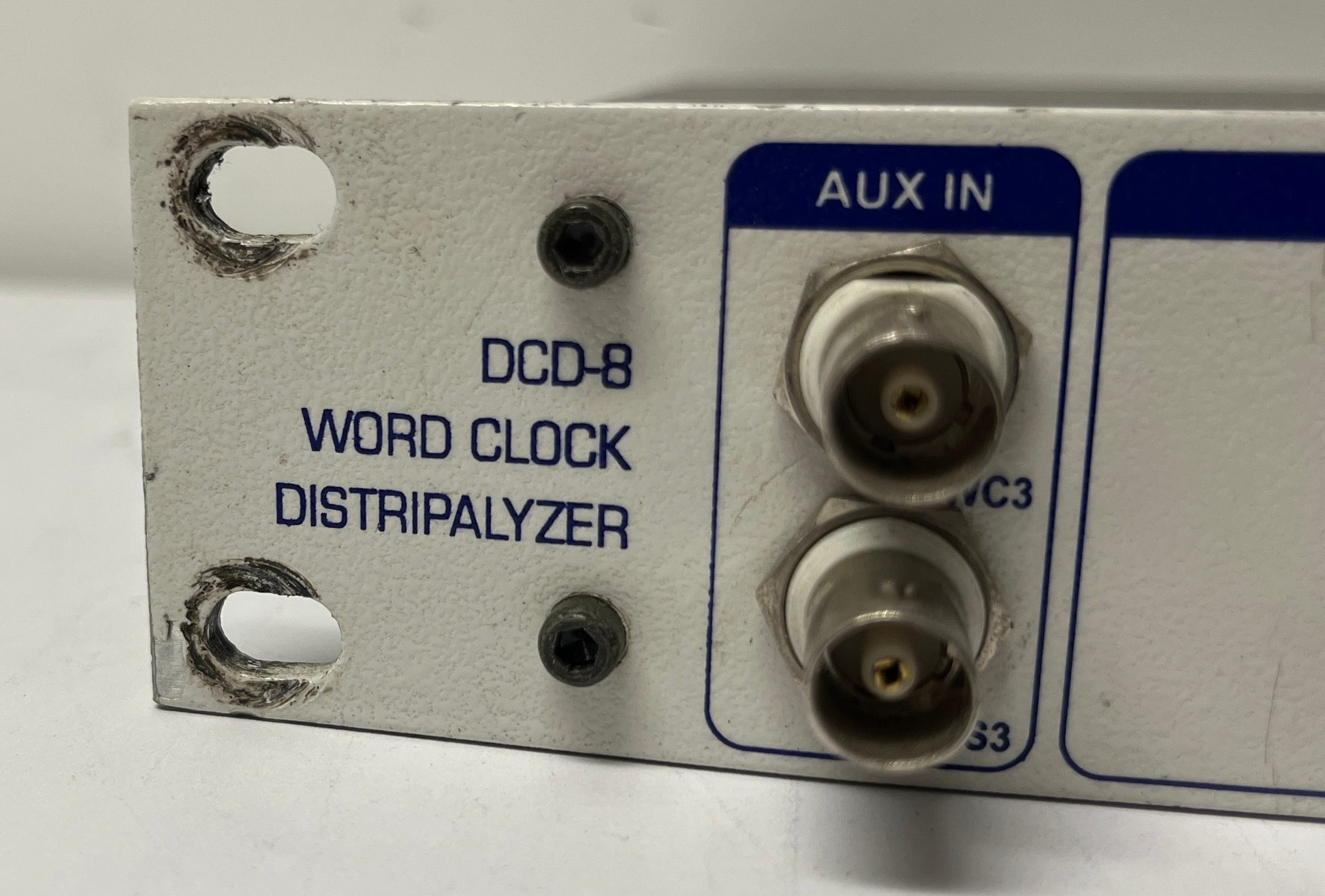 Brainstorm CDC-8 Master Word Clock Distripalyzer, Brainstorm Word Clock, Brainstorm Master Word Clock, Master Word Clock Distripalyzer, We Sell Professional Audio Equipment. Audio Systems, Amplifiers, Consoles, Mixers, Electronics, Entertainment, Live Sound