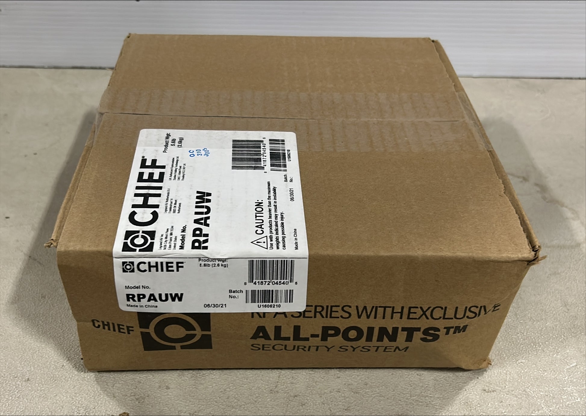 Chief RPAUW Universal Projector Mount, Chief Projector Mount, We Sell Professional Audio Equipment. Audio Systems, Amplifiers, Consoles, Mixers, Electronics, Entertainment, Live Sound