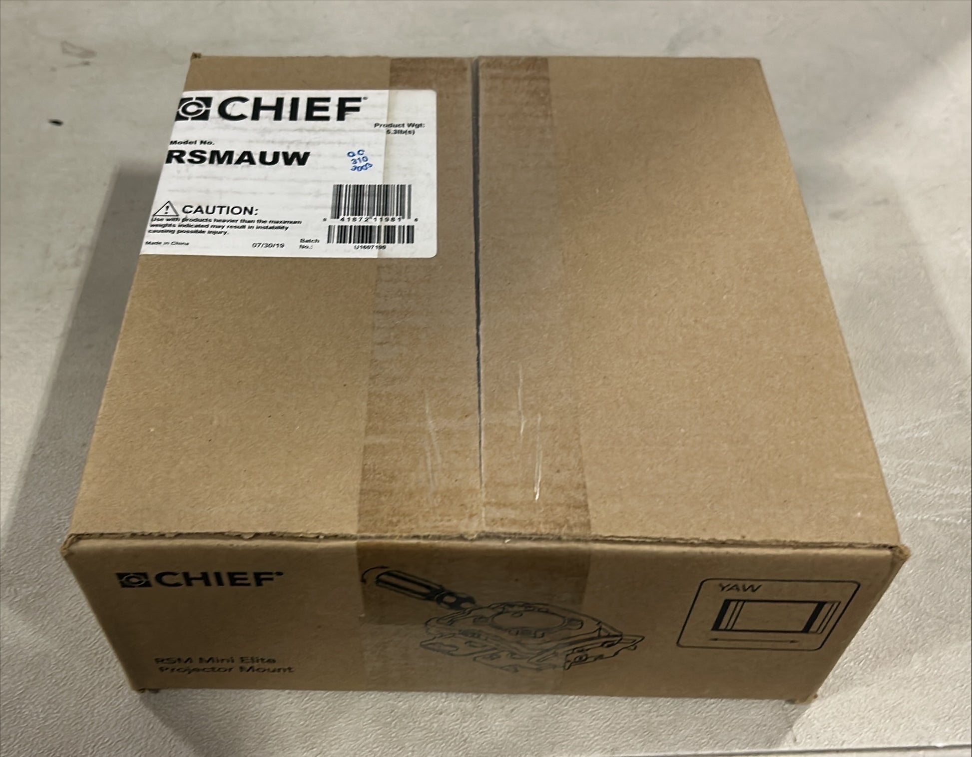 Chief Mini Elite Universal Projector Mount, Chief Universal Projector Mount Lock A, Chief RSMAUW Universal Projector Mount, We Sell Professional Audio Equipment. Audio Systems, Amplifiers, Consoles, Mixers, Electronics, Entertainment, Live Sound