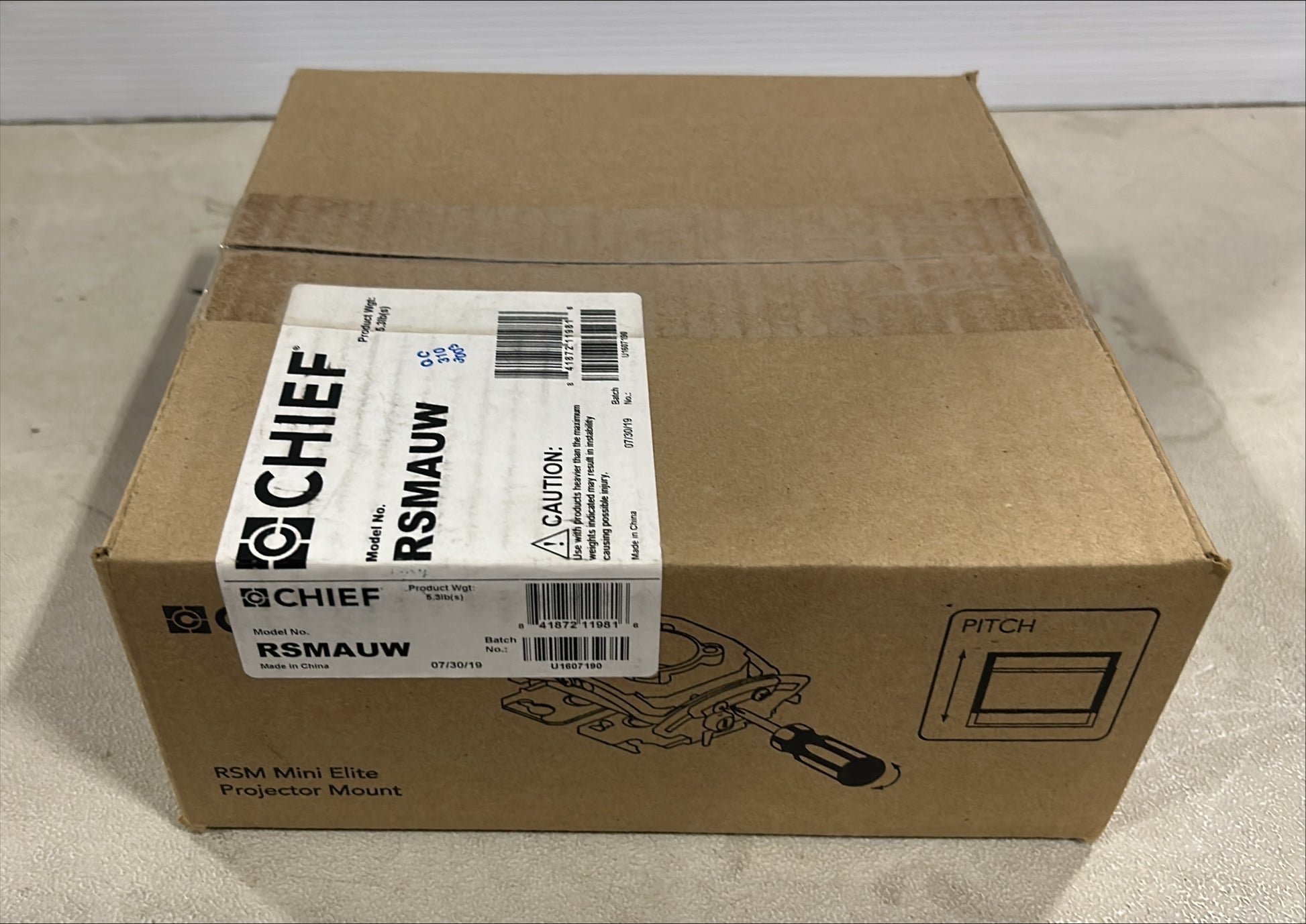 Chief Mini Elite Universal Projector Mount, Chief Universal Projector Mount Lock A, Chief RSMAUW Universal Projector Mount, We Sell Professional Audio Equipment. Audio Systems, Amplifiers, Consoles, Mixers, Electronics, Entertainment, Live Sound