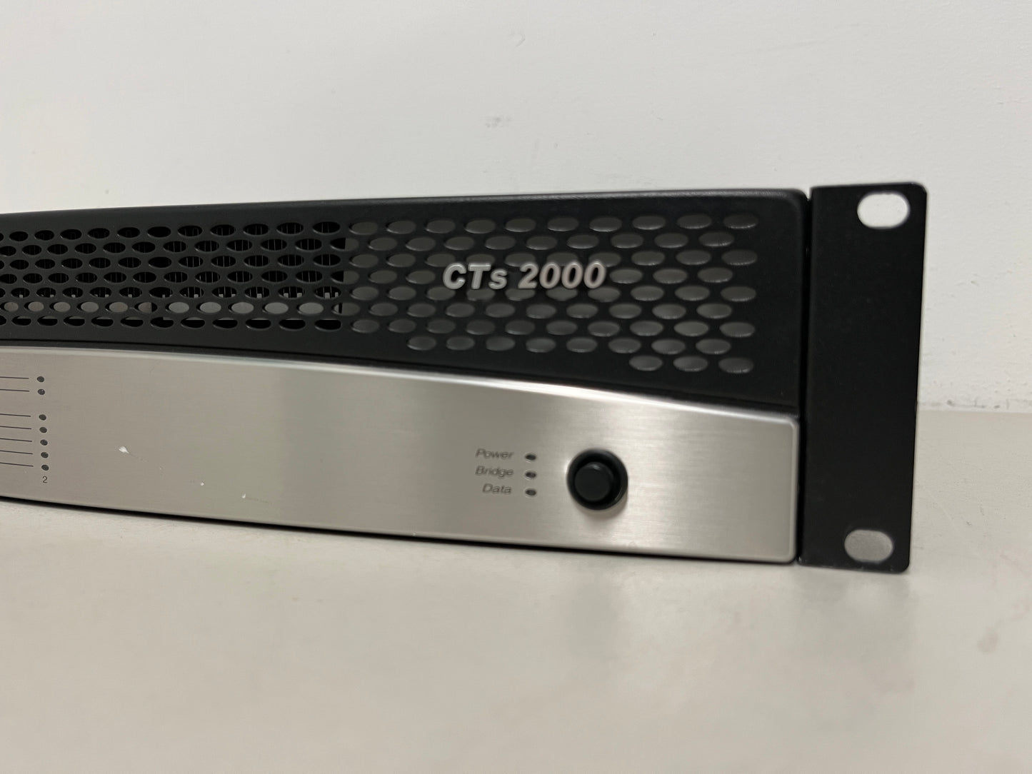 Pro Audio Amplifier, Power Amplifier, Crown Power Amplifier, Crown Powered Amplifier, Crown CTS 2000 Amp, Crown 2 Channel Amp, We Sell Professional Audio Equipment. Audio Systems, Amplifiers, Consoles, Mixers, Electronics, Entertainment, Live Sound.