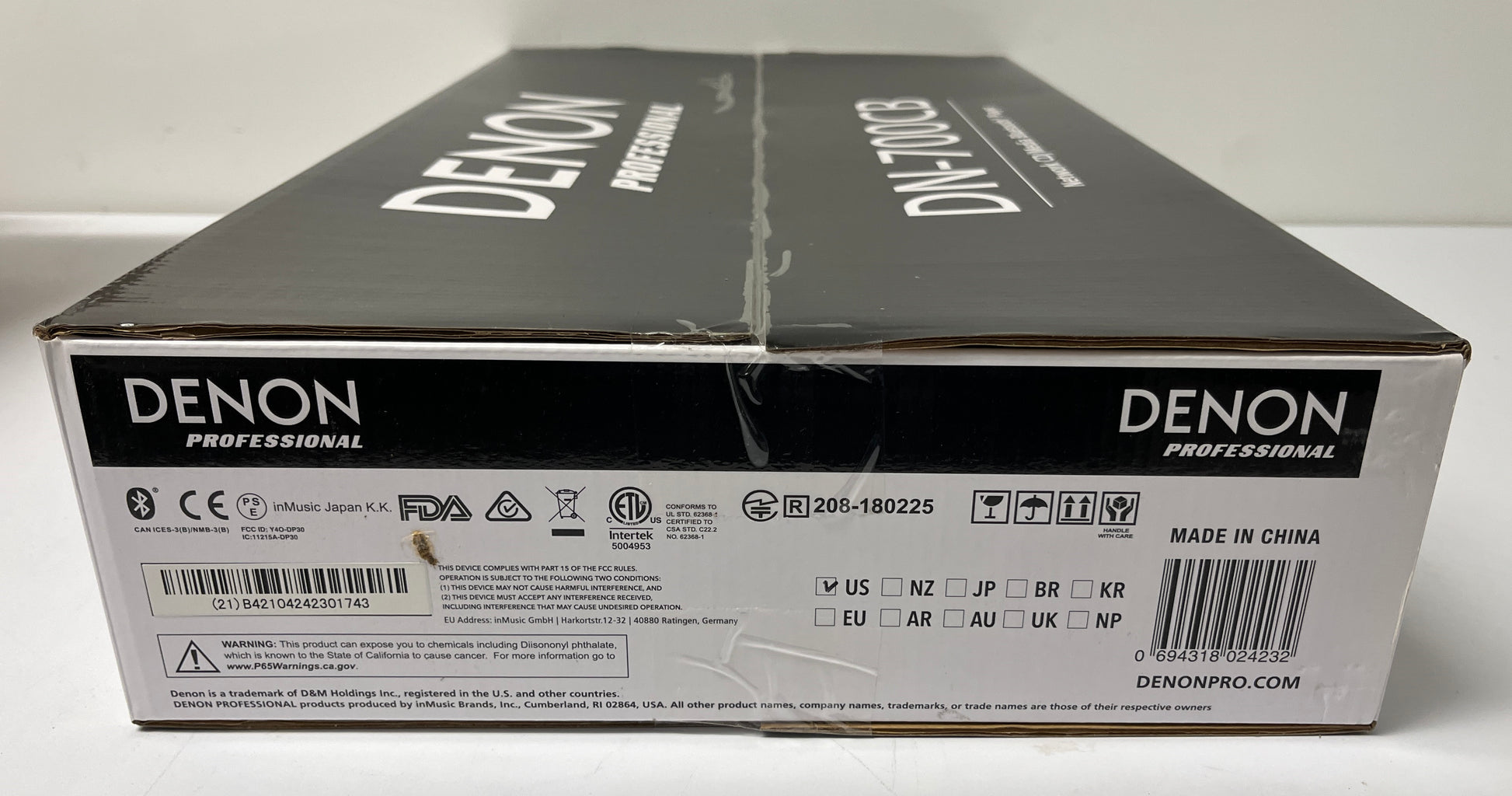 Denon DN-700CB, Denon CD Player, Denon Network Media Bluetooth Player, DN-700CB CD Bluetooth Player, CD and Bluetooth Media Player, We Sell Professional Audio Equipment. Audio Systems, Amplifiers, Consoles, Mixers, Electronics, Entertainment, Live Sound