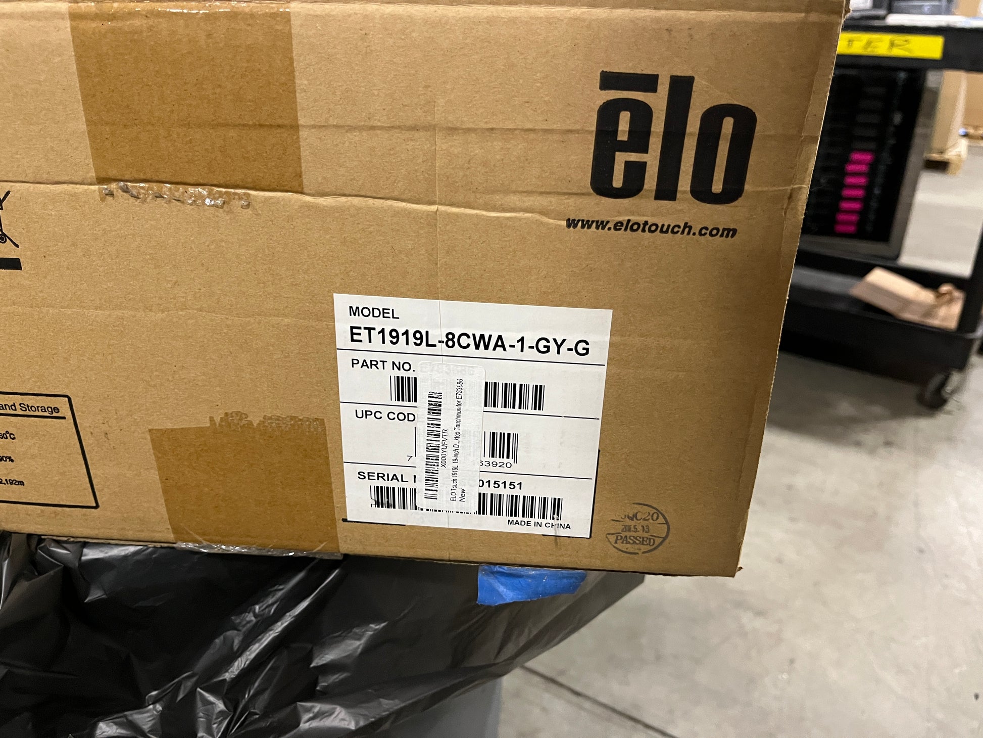Touchscreen Monitor, 18.5" Touchscreen Monitor, 18.5" Touchscreen Computer Monitor, Elo Touch Solutions Touchscreen Monitor, Elo ET1919L-8CWA-1-GY-G, We Sell Professional Audio Equipment. Audio Systems, Amplifiers, Consoles, Mixers, Electronics, Entertainment, Live Sound.