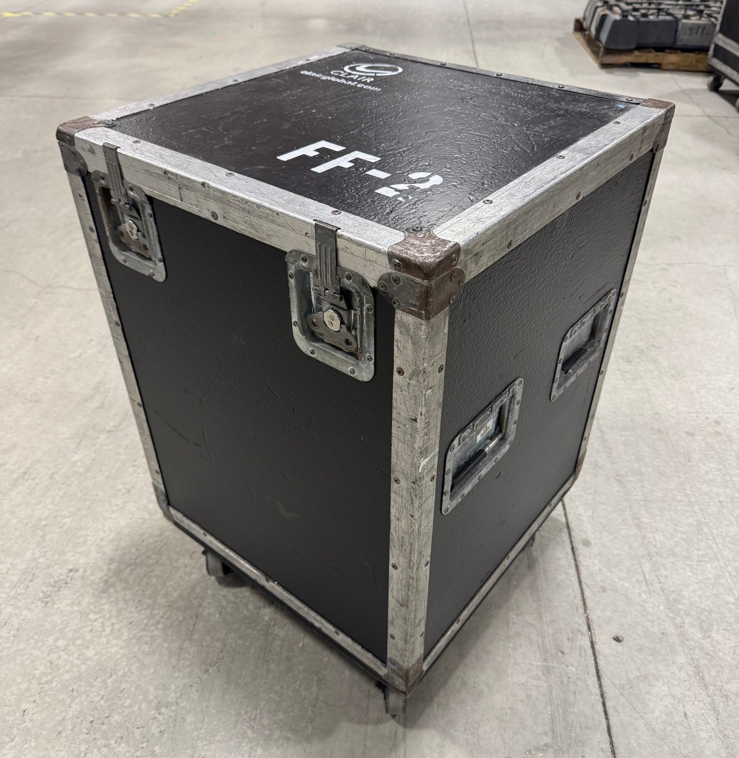 Clair Brothers FF-2H Point Source Enclosure Loudspeaker, Clair Brothers FF-2H, Clair FF2, Clair Brothers FF-2H Speaker, Clair FF2 Point Source Loudspeaker. We Sell Professional Audio Equipment. Audio Systems, Amplifiers, Consoles, Mixers, Electronics, Entertainment, Live Sound.