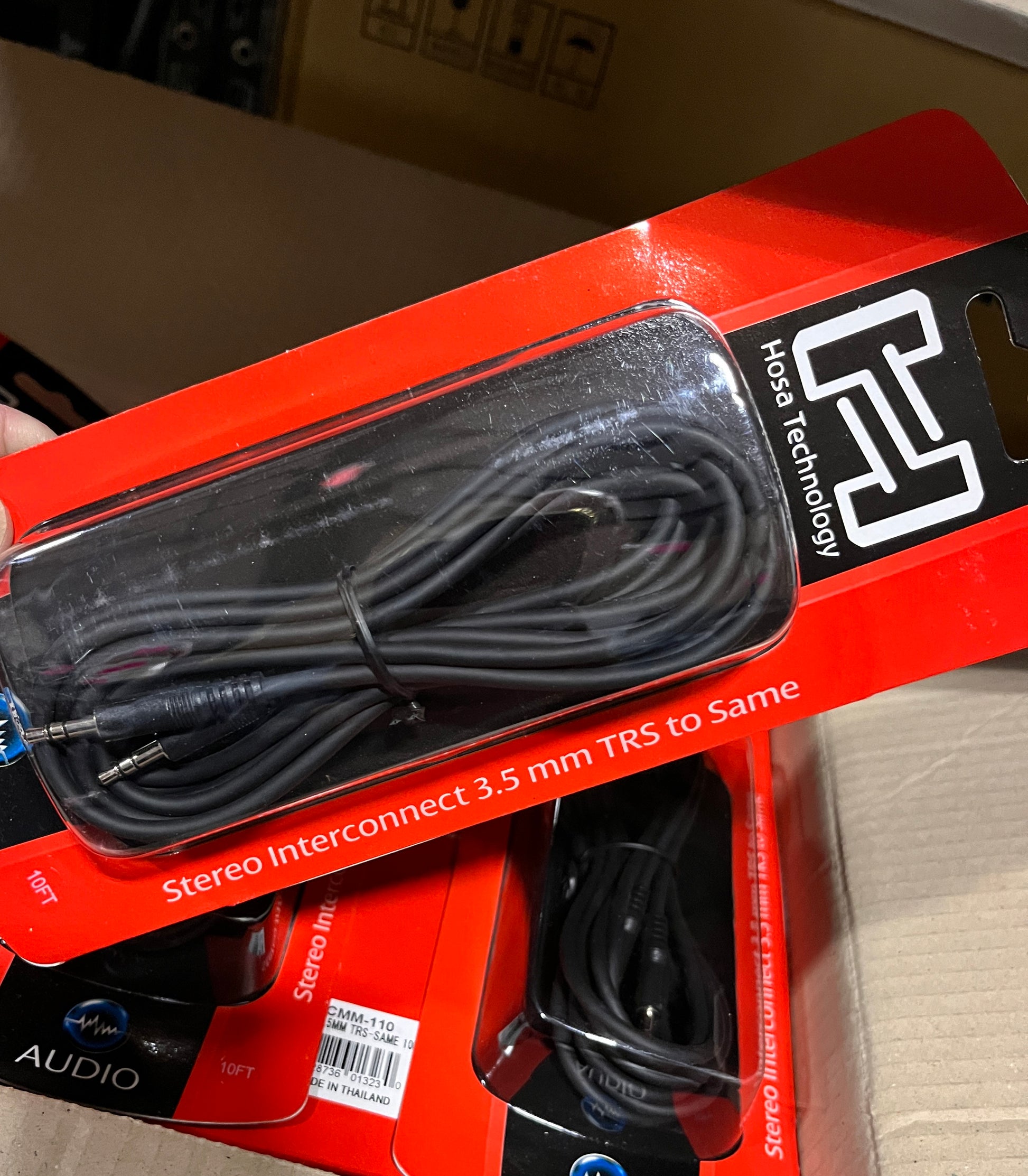 Hosa CMM-110 Cable, Hosa TRS Male to TRS Male, Hosa 3.5mm TRS 10' Cable, 10 FT TRS to TRS Cable, We Sell Professional Audio Equipment. Audio Systems, Amplifiers, Consoles, Mixers, Electronics, Entertainment, Live Sound.
