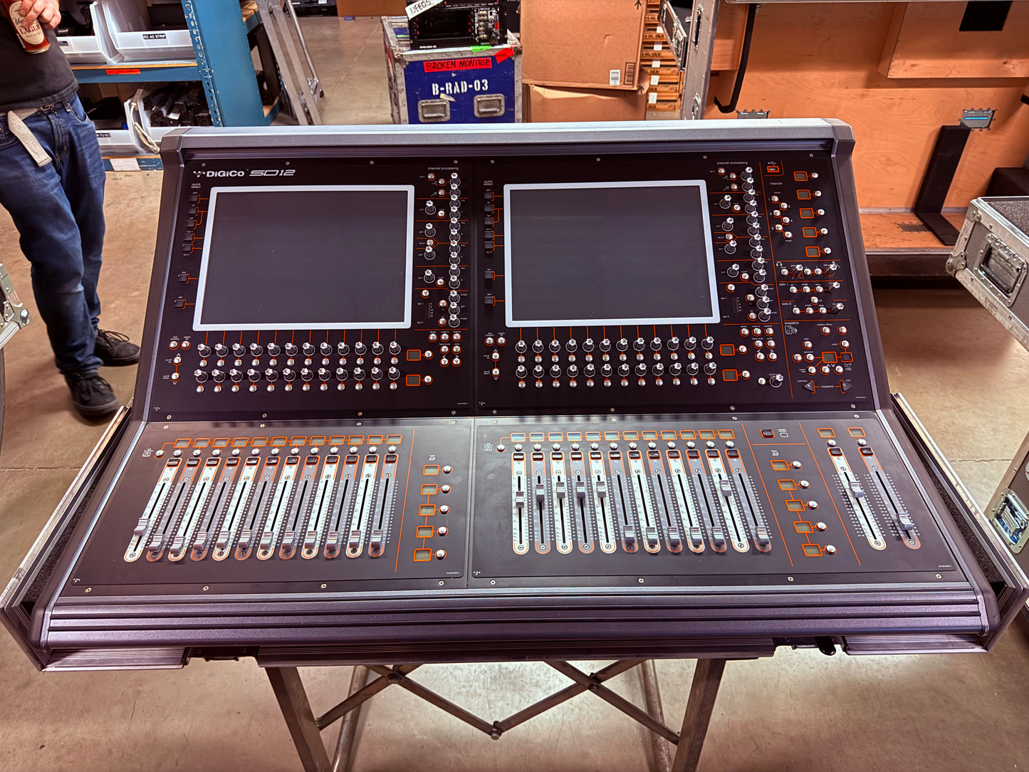 DiGiCo SD12 Console Package with Madi