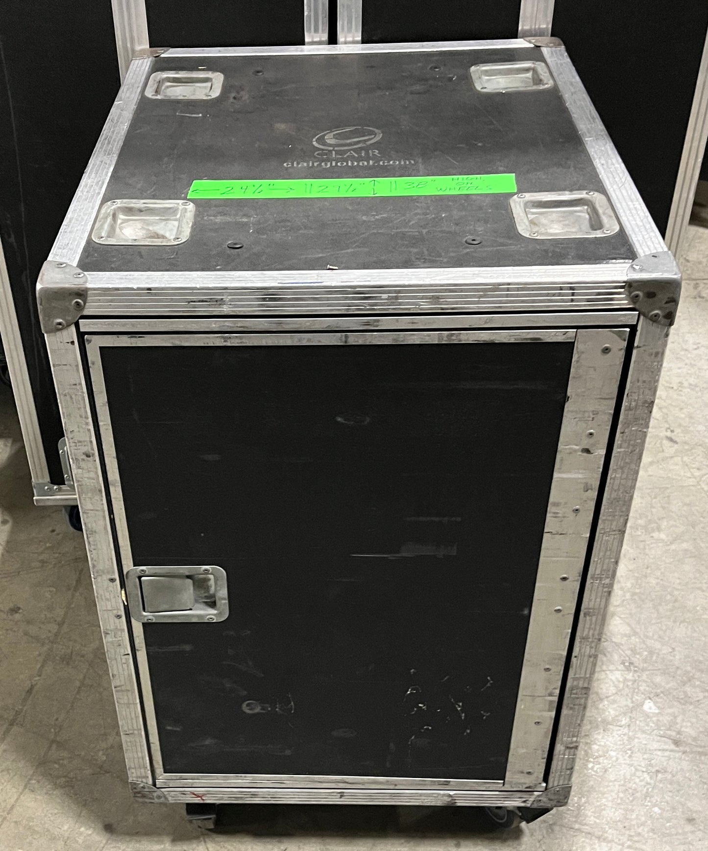 Road Flight Case on Wheels, Clair Flight Case on Wheels, Clair Road Case, 14 Rack Unit Road Case, 14RU Rack, We Sell Professional Audio Equipment. Audio Systems, Amplifiers, Consoles, Mixers, Electronics, Entertainment, Live Sound.