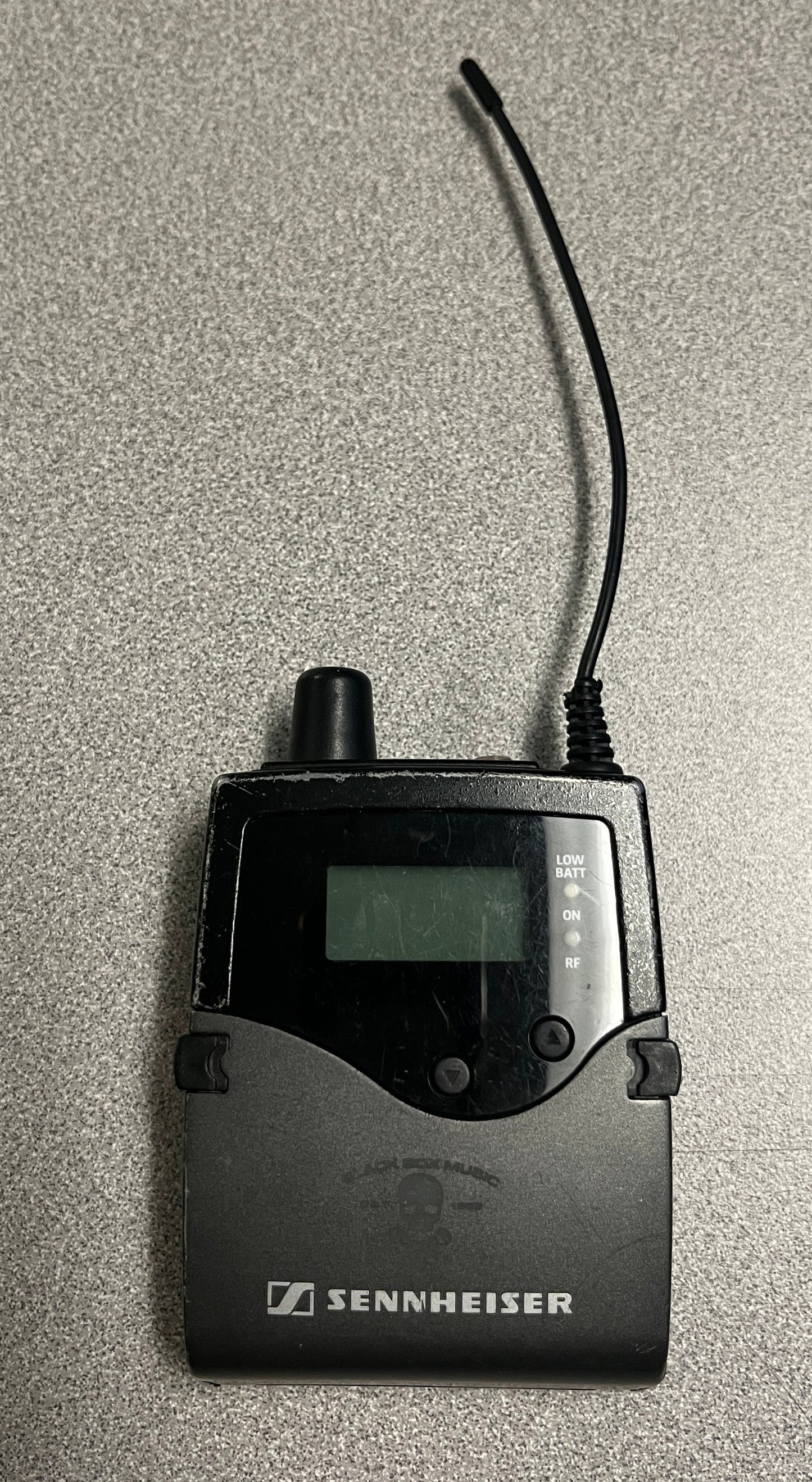 Sennheiser EK 2000, IEM Belt Pack Receiver (A, 516-558 MHz) Damaged Antenna