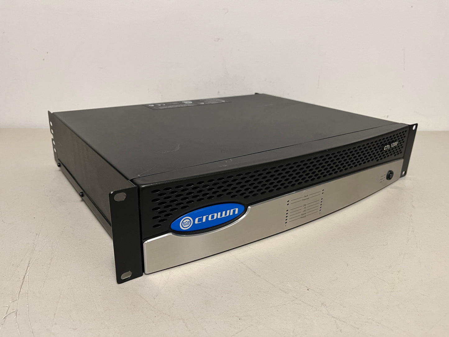 Crown CTS 2000 2 Channel Power Amplifier for Sale. We Sell Professional Audio Equipment. Audio Systems, Amplifiers, Consoles, Mixers, Electronics, Entertainment and Live Sound.