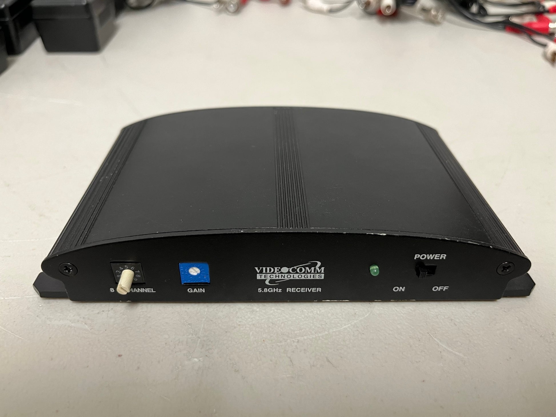 Used Videocomm 5808 5.8 GHz 8-Channel DeskTop Transmitter & Receiver Lot for Sale. We Sell Professional Audio Equipment. Audio Systems, Amplifiers, Consoles, Mixers, Electronics, Entertainment and Live Sound.