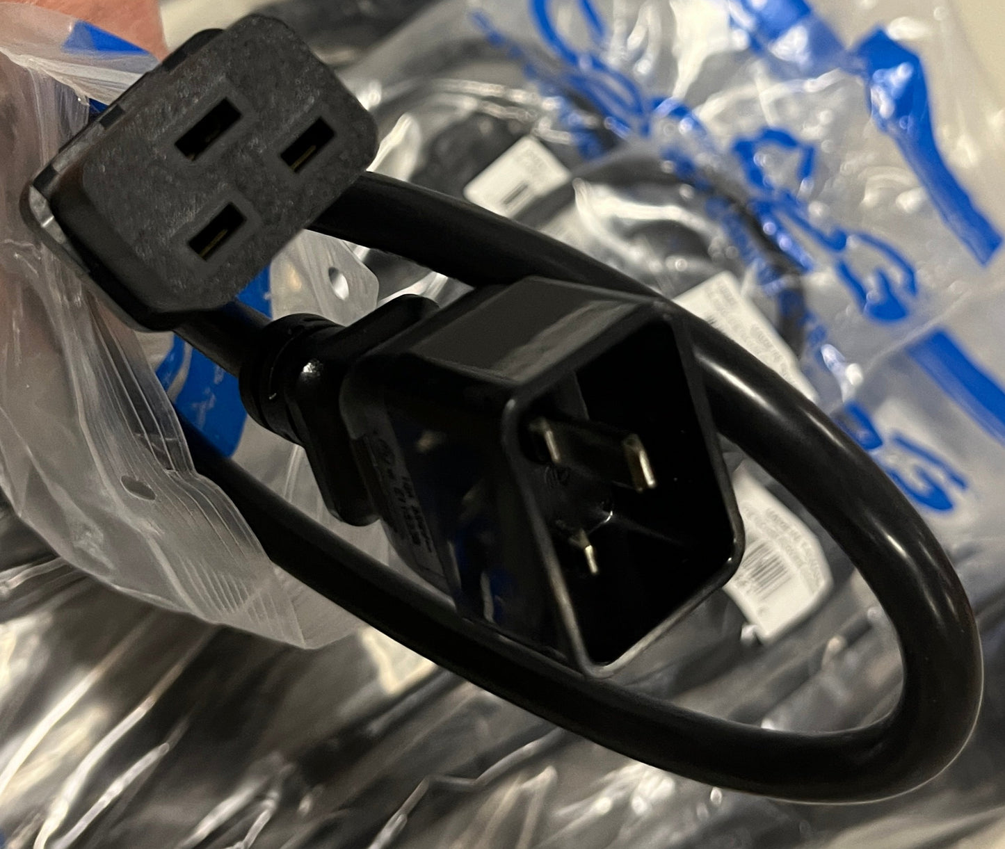 New C2G C19 to C20 Power Cords, 6 ft, Lot of 12, Part #30821 for Sale. We Sell Professional Audio Equipment. Audio Systems, Amplifiers, Consoles, Mixers, Electronics, Entertainment, Sound, Live.