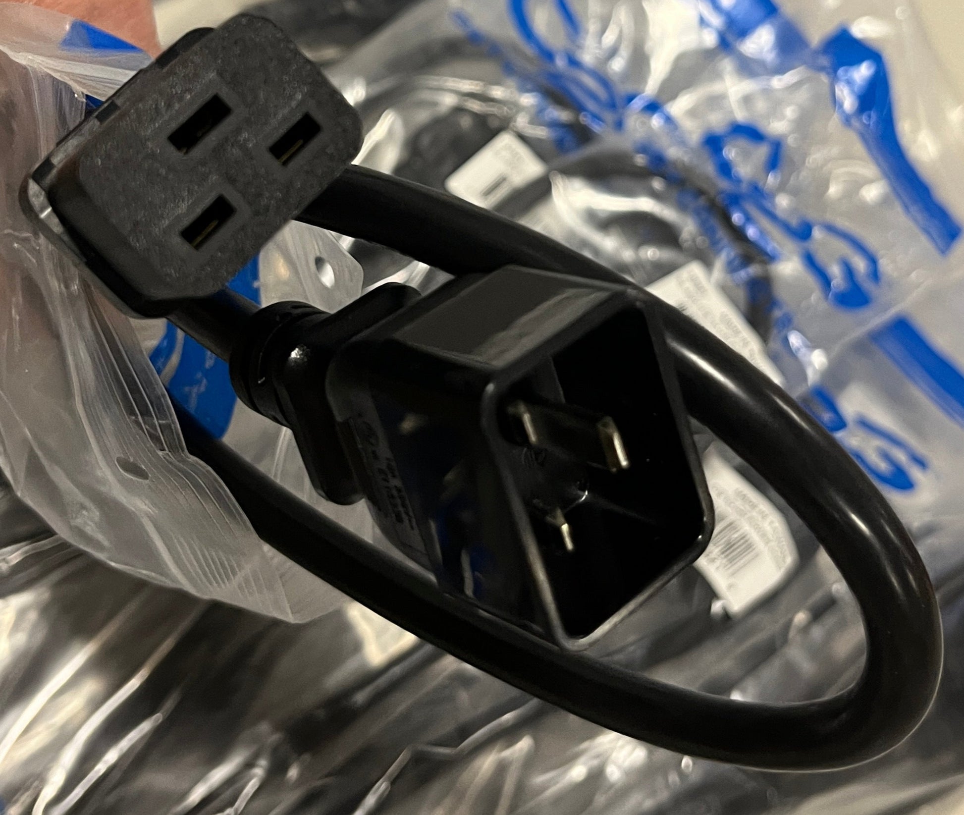 New C2G C19 to C20 Power Cords, 6 ft, Lot of 12, Part #30821 for Sale. We Sell Professional Audio Equipment. Audio Systems, Amplifiers, Consoles, Mixers, Electronics, Entertainment, Sound, Live.