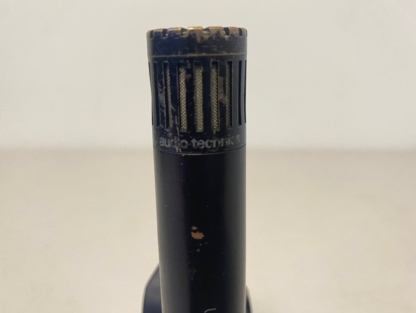 Audio-Technica AT4051a, Audio-Technica AT4051a Cardioid Condenser Mic, AT8471 Isolation Mic Clamp, Audio-Technica Condenser Mic with Clamp, We Sell Professional Audio Equipment. Audio Systems, Amplifiers, Consoles, Mixers, Electronics, Entertainment, Live Sound.