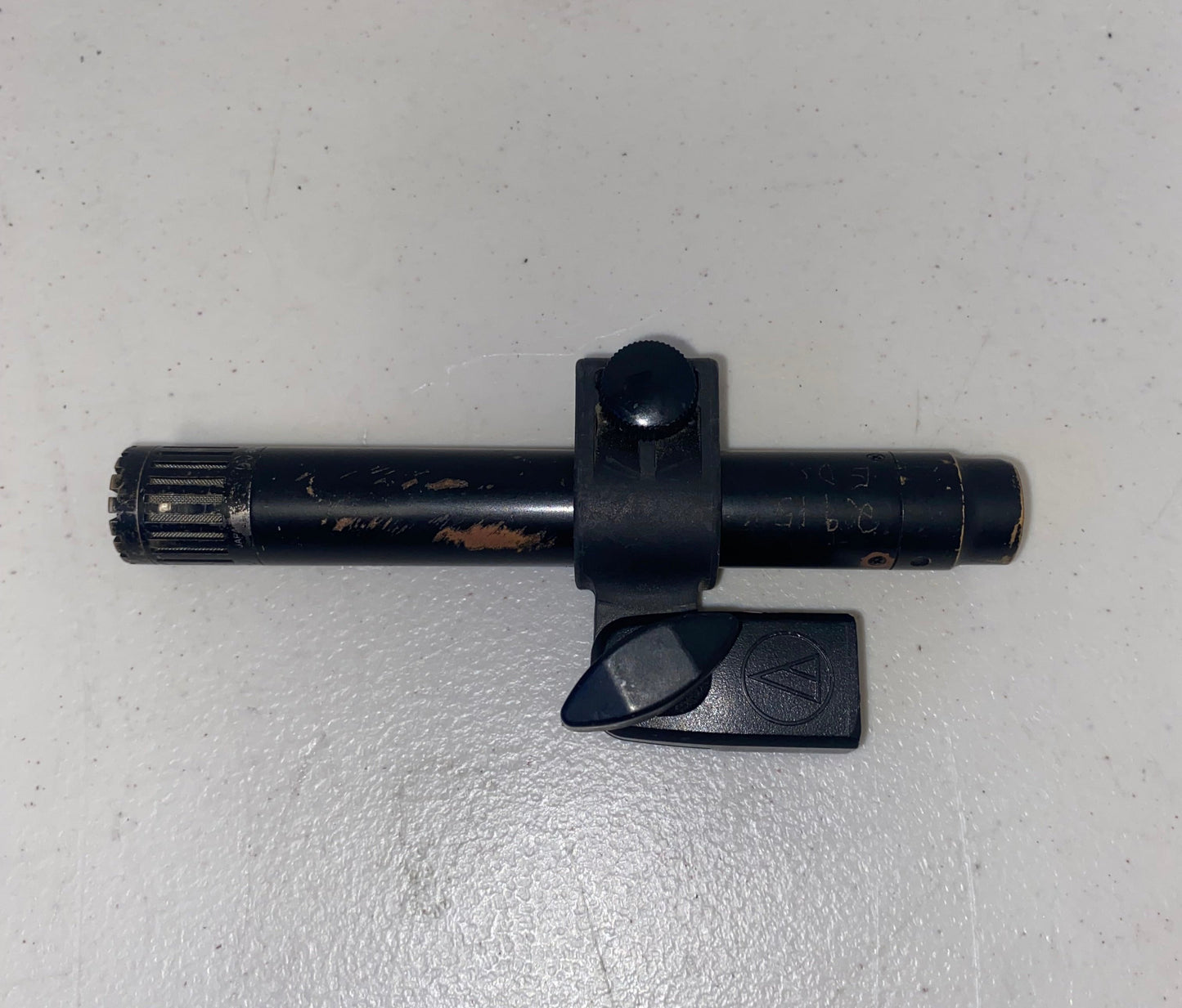 Audio-Technica AT4051a, Audio-Technica AT4051a Cardioid Condenser Mic, AT8471 Isolation Mic Clamp, Audio-Technica Condenser Mic with Clamp, We Sell Professional Audio Equipment. Audio Systems, Amplifiers, Consoles, Mixers, Electronics, Entertainment, Live Sound.