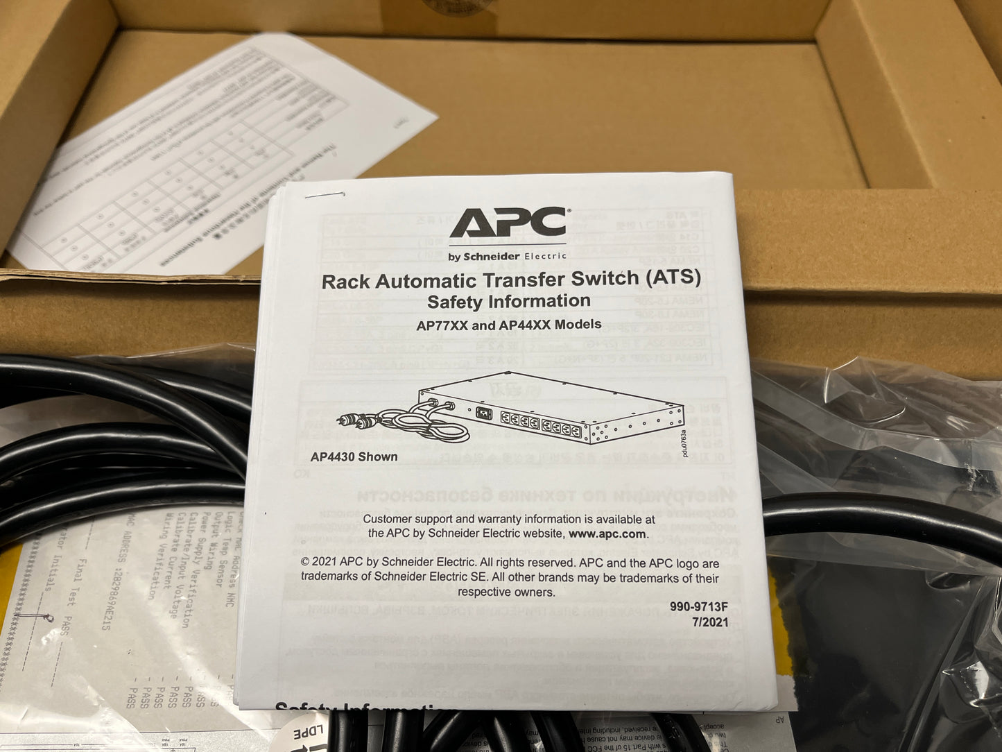 APC NetShelter Automatic Transfer Switch, APG AP4452A Switch, APG Transfer Switch, APG NetShelter Automatic Switch, APG AP4452A Switch, We Sell Professional Audio Equipment. Audio Systems, Amplifiers, Consoles, Mixers, Electronics, Entertainment, Live Sound