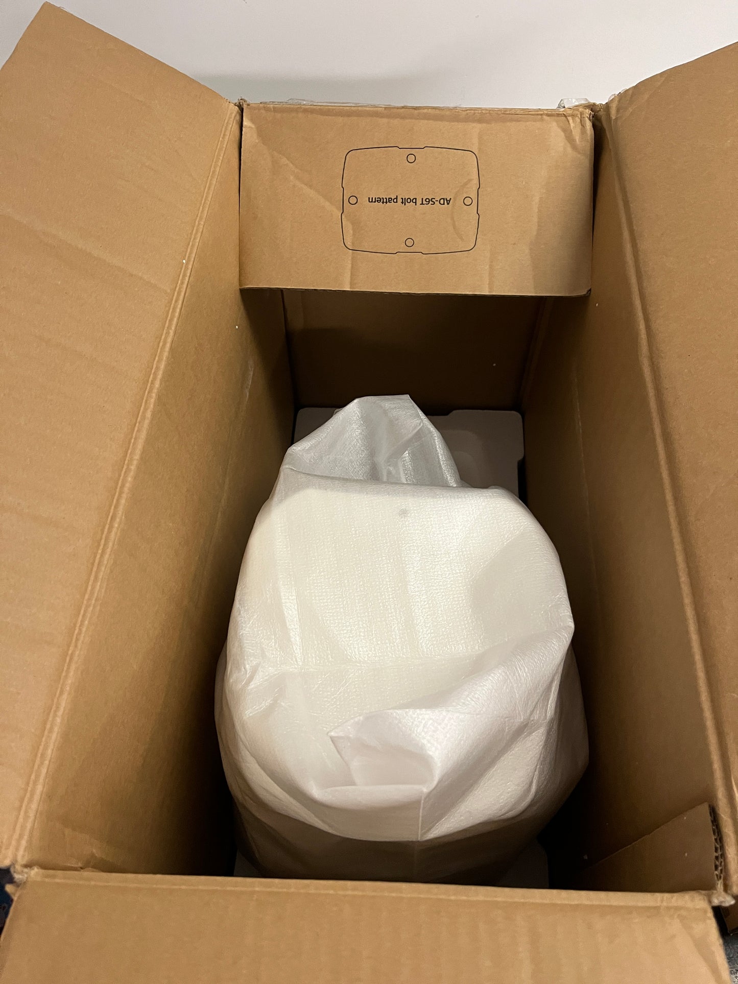 QSC AD-S6T 6.5-inch 2-way, 105° conical DMT Indoor/Outdoor, White, One Speaker Open Box, for Sale. We Sell Professional Audio Equipment. Audio Systems, Amplifiers, Consoles, Mixers, Electronics, Entertainment and Live Sound.