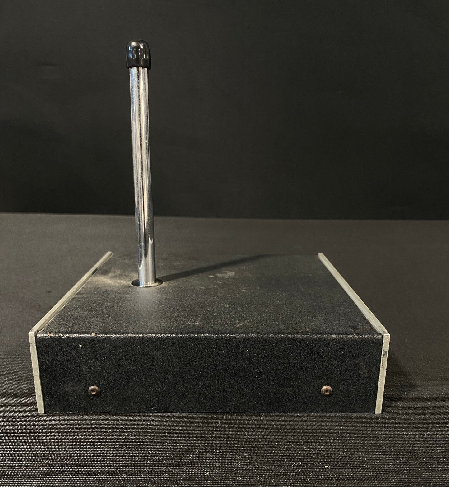 COMTEK Synthesized Base Station Transmitter, 216 MHz, We Sell Professional Audio Equipment. Audio Systems, Amplifiers, Consoles, Mixers, Electronics, Entertainment, Sound, Live.