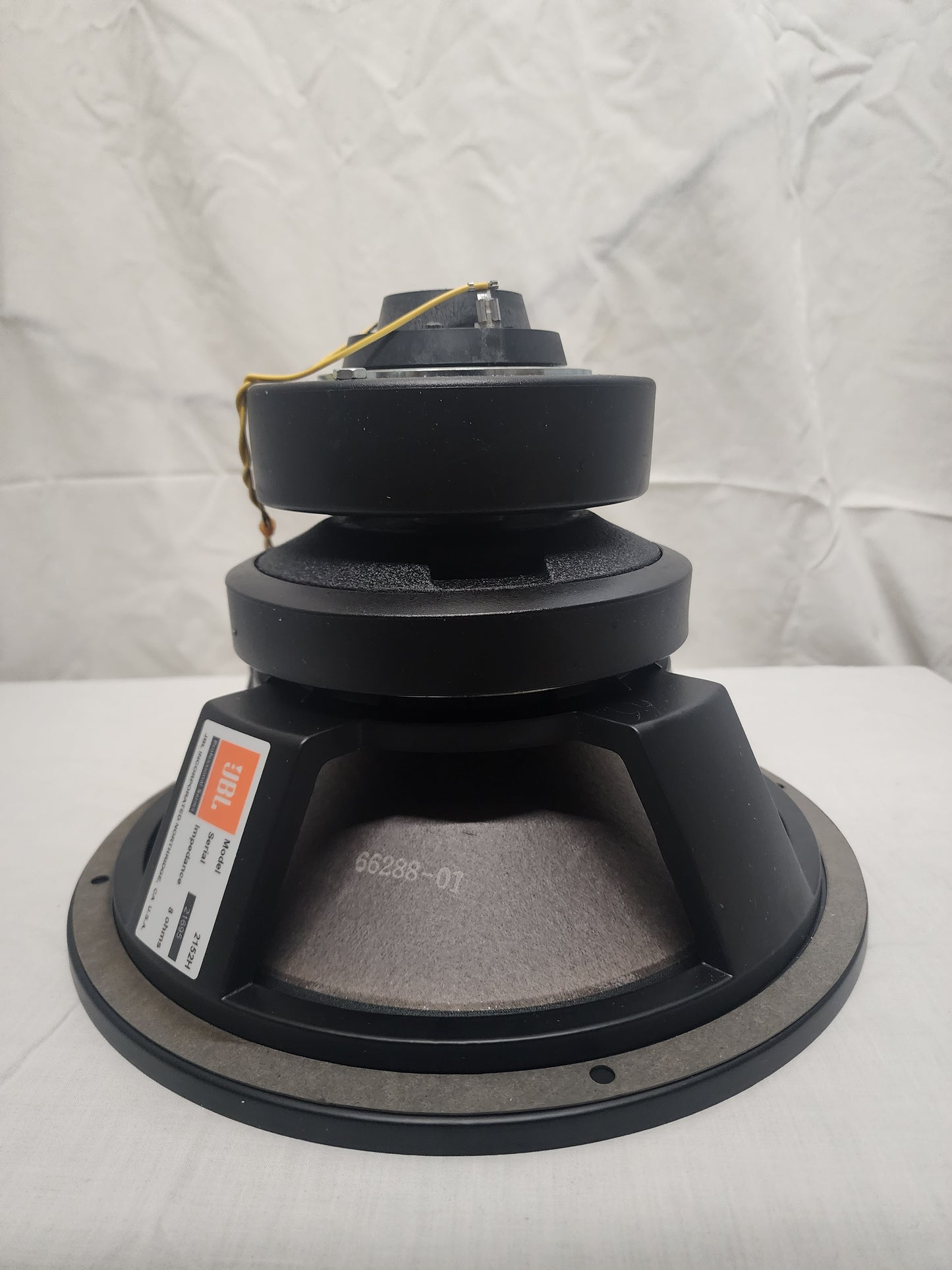 JBL Sub, JBL 12", 12" Driver, 12", JBL 2152H, JBL Coaxial Transducer 12", We Sell Professional Audio Equipment. Audio Systems, Amplifiers, Consoles, Mixers, Electronics, Entertainment, Live Sound.