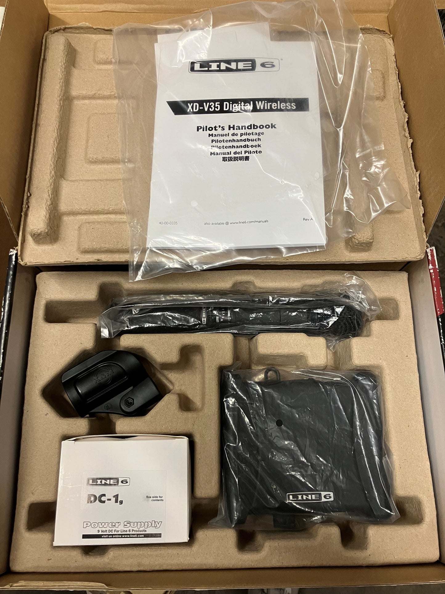 Line 6 XD-V35 Digital Wireless System, Line 6 XD-V35, Line 6 Microphones, Line 6 RF XD-V35, Line 6 Digital Wireless System. We Sell Professional Audio Equipment. Audio Systems, Amplifiers, Consoles, Mixers, Electronics, Entertainment, Live Sound.
