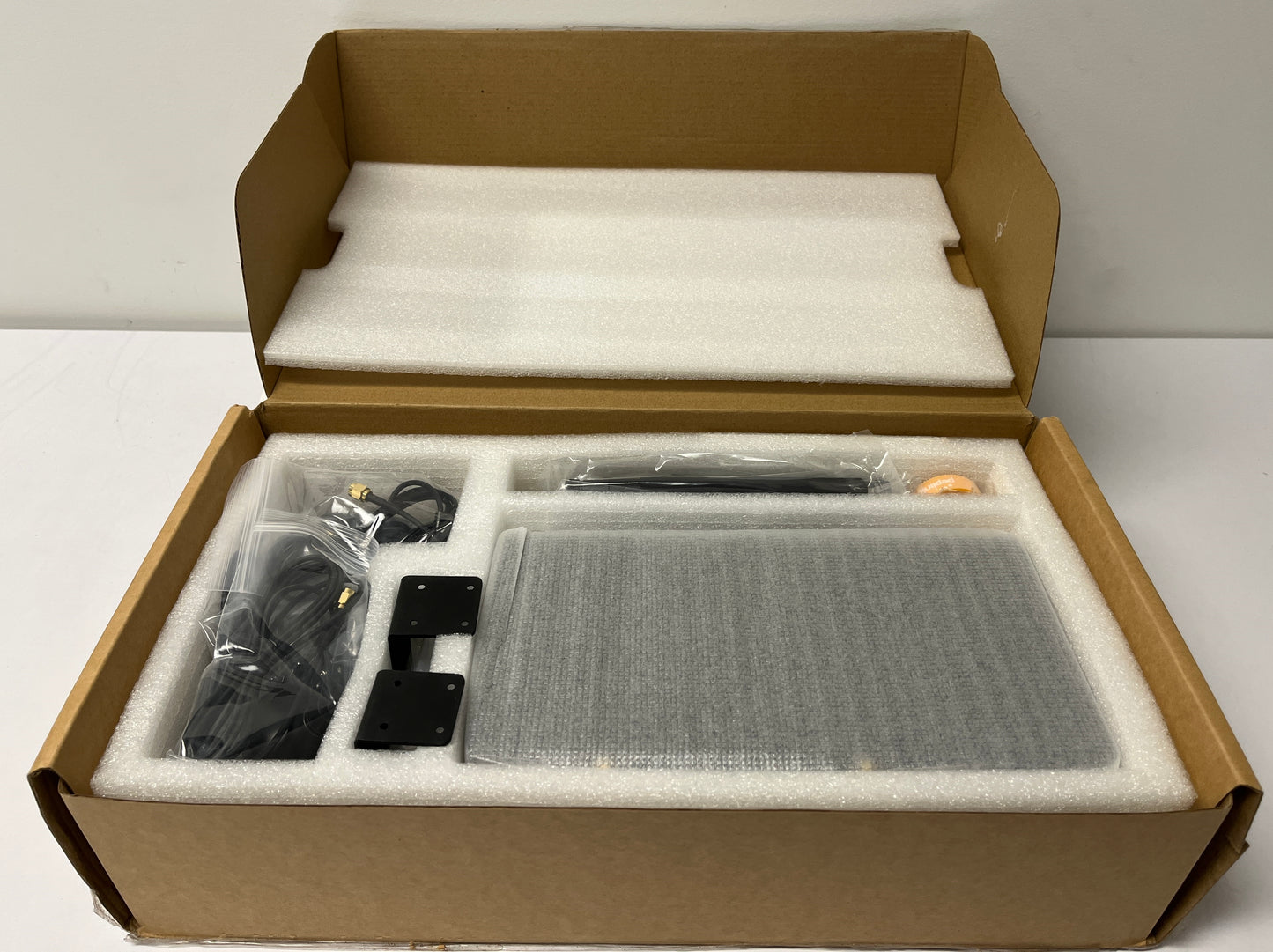 Peplink Balance 30 Pro SD-WAN Branch Router, Peplink Branch Router, Peplink Balance 30 with LTE Failover, We Sell Professional Audio Equipment. Audio Systems, Amplifiers, Consoles, Mixers, Electronics, Entertainment, Live Sound
