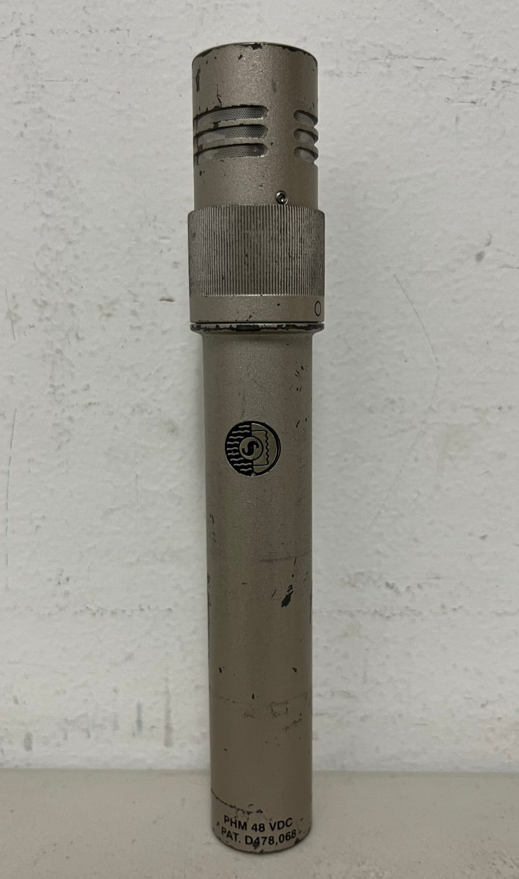 Shure KSM141 Pencil Condenser, Shure KSM141 Microphone, Shure KSM141 Pencil Condenser Mic, Shure KSM141 Small-Diaphragm Mic, Shure KSM141 Omni-Directional/Cardioid Mic, KSM141 Pencil Condenser Mic, We Sell Professional Audio Equipment. Audio Systems, Amplifiers, Consoles, Mixers, Electronics, Entertainment, Live Sound.