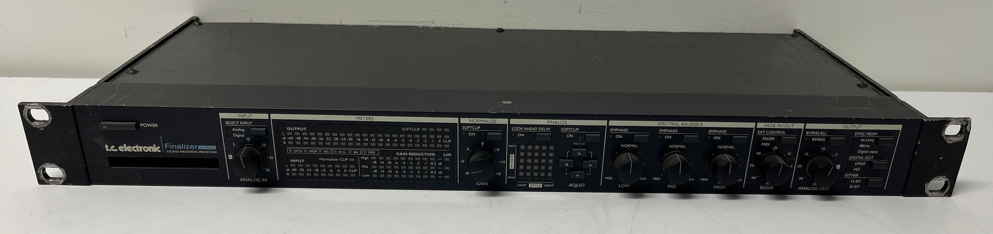 TC Electronic Finalizer Express Studio Mastering Processor, Studio Mastering Processor, TC Electronic Studio Mastering Processor, Finalizer Express TC Electronic, We Sell Professional Audio Equipment. Audio Systems, Amplifiers, Consoles, Mixers, Electronics, Entertainment, Live Sound