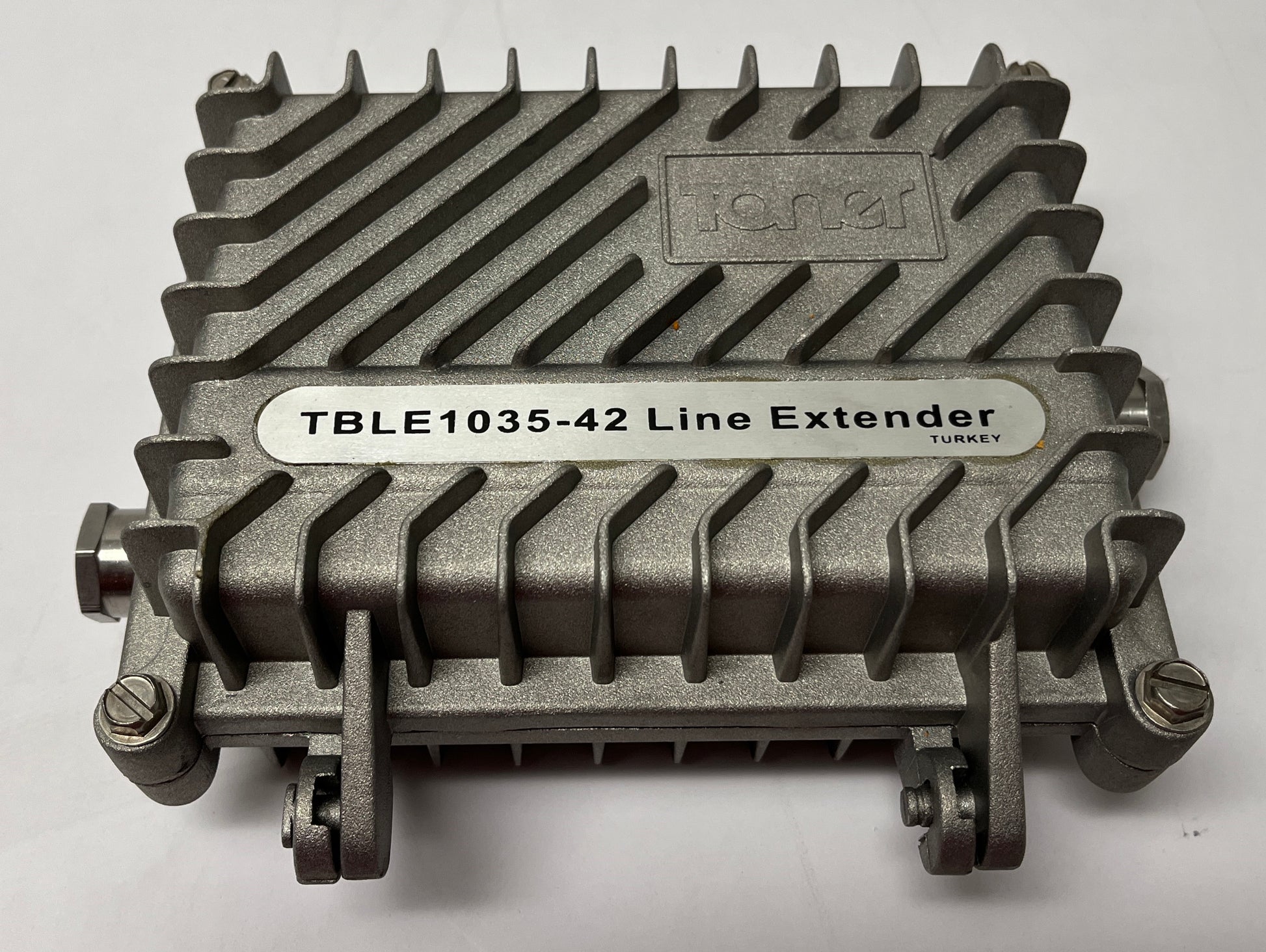 Toner Cable TBLE-1035-42, Toner 2 Way Broadband Line Extender, Toner Line Extender, Toner Distribution Amplifier, 2 Way Broadband Line Extender, 2 Way Broadband Distribution Amplifier, We Sell Professional Audio Equipment. Audio Systems, Amplifiers, Consoles, Mixers, Electronics, Entertainment, Live Sound