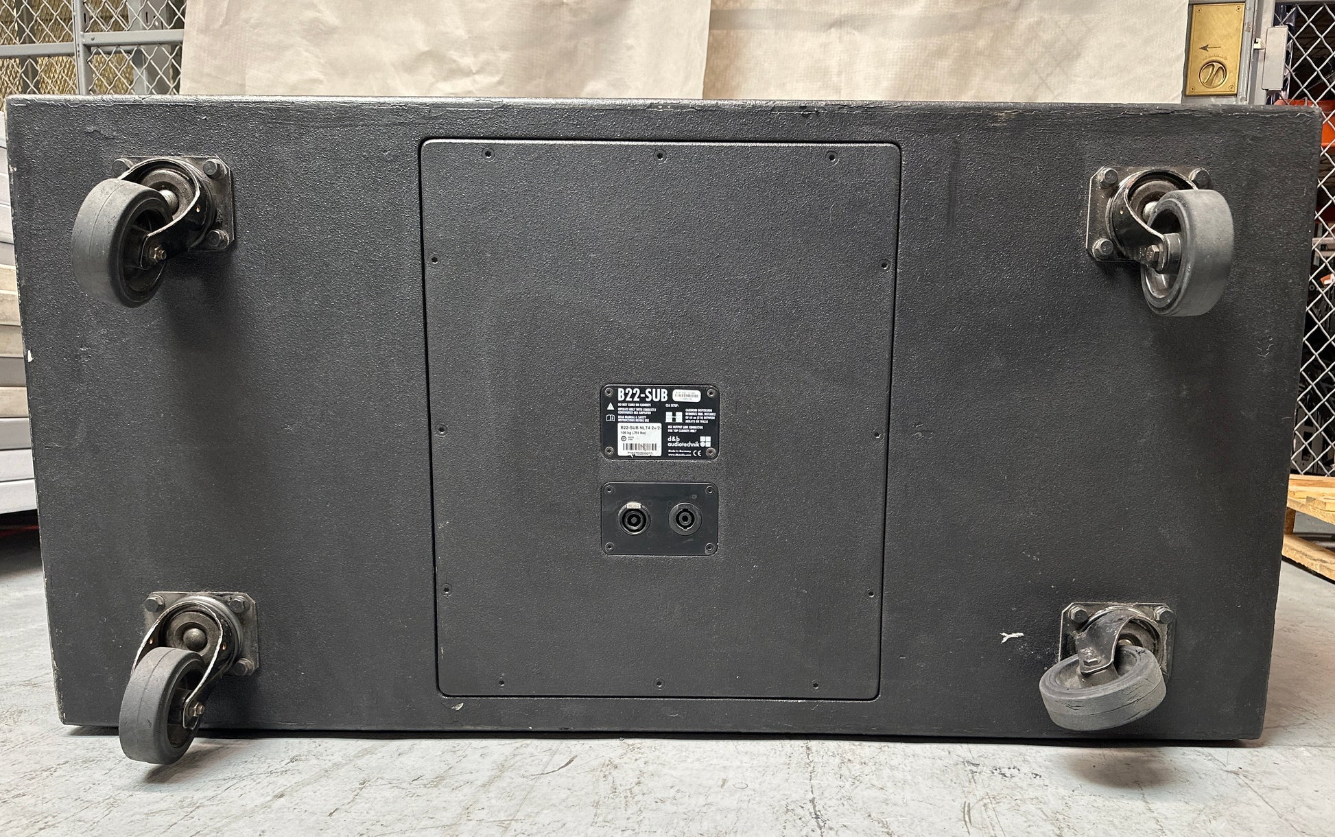 d&b B22 Dual 18" Subwoofer, d&b B22 Subwoofer, Used d&b 18 inch Subwoofer, d&b Dual 18" Subwoofer, d&b Professional Subwoofer Dual 18 Driver, We Sell Professional Audio Equipment. Audio Systems, Amplifiers, Consoles, Mixers, Electronics, Entertainment, Live Sound