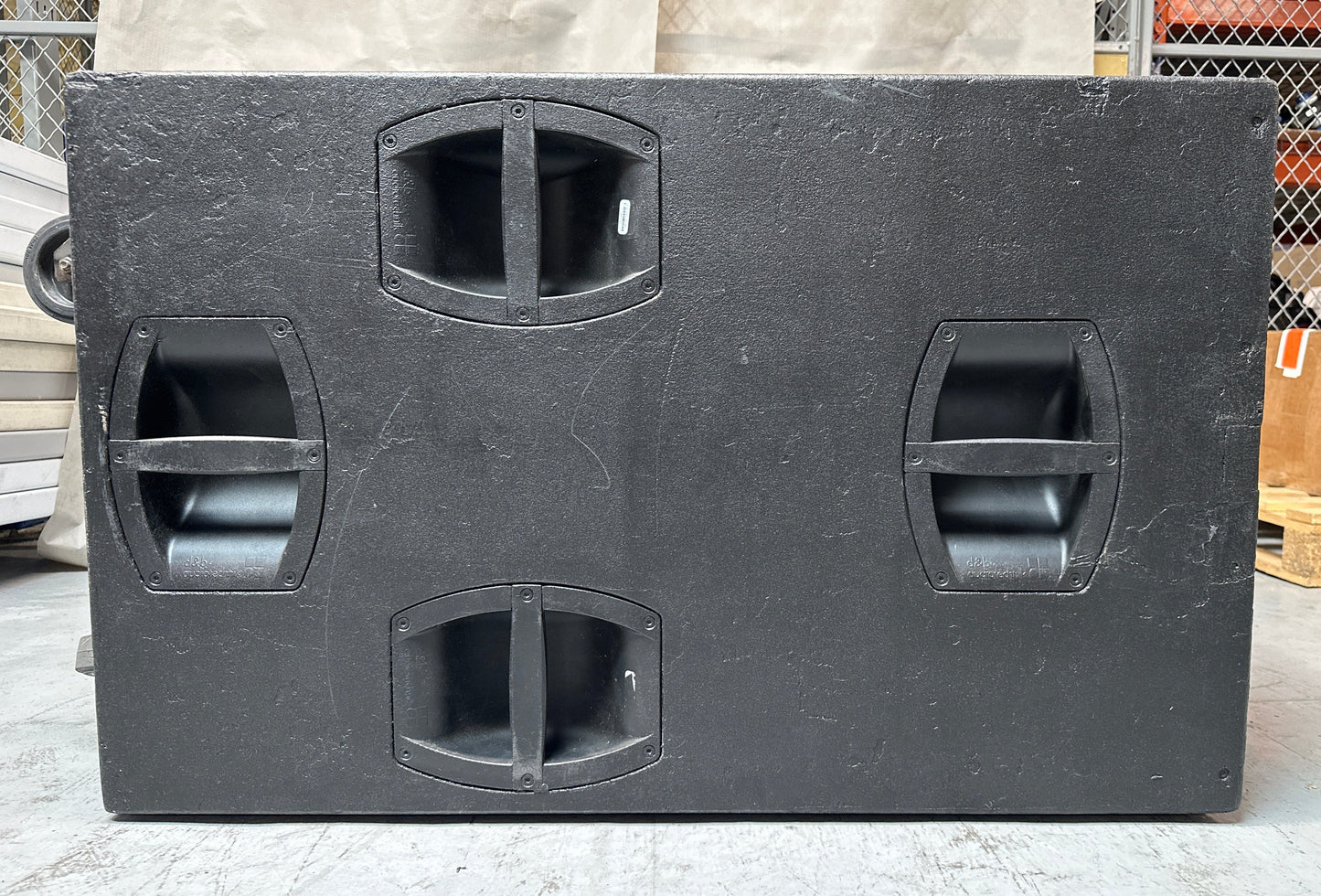 d&b B22 Dual 18" Subwoofer, d&b B22 Subwoofer, Used d&b 18 inch Subwoofer, d&b Dual 18" Subwoofer, d&b Professional Subwoofer Dual 18 Driver, We Sell Professional Audio Equipment. Audio Systems, Amplifiers, Consoles, Mixers, Electronics, Entertainment, Live Sound