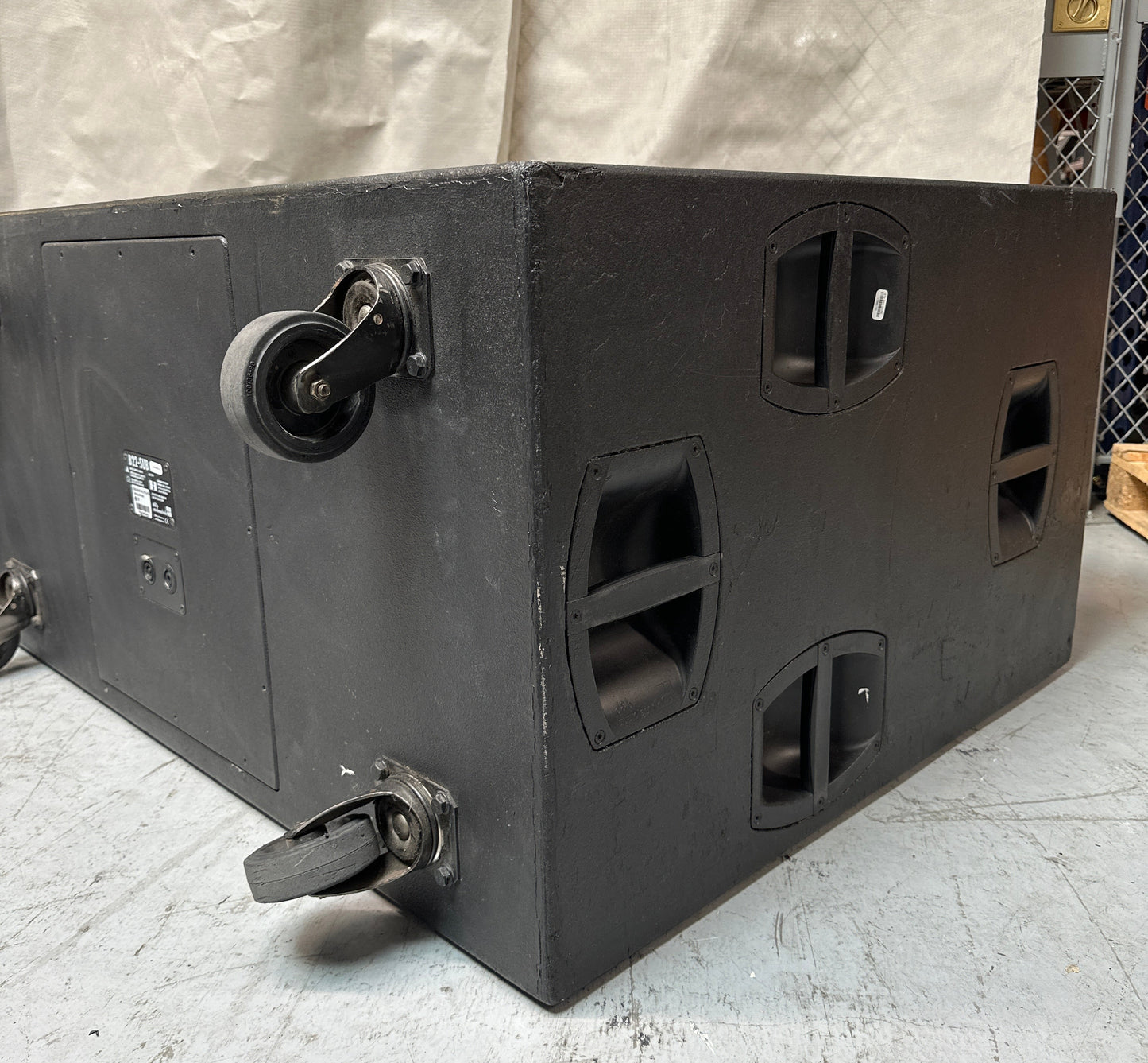 d&b B22 Dual 18" Subwoofer, d&b B22 Subwoofer, Used d&b 18 inch Subwoofer, d&b Dual 18" Subwoofer, d&b Professional Subwoofer Dual 18 Driver, We Sell Professional Audio Equipment. Audio Systems, Amplifiers, Consoles, Mixers, Electronics, Entertainment, Live Sound