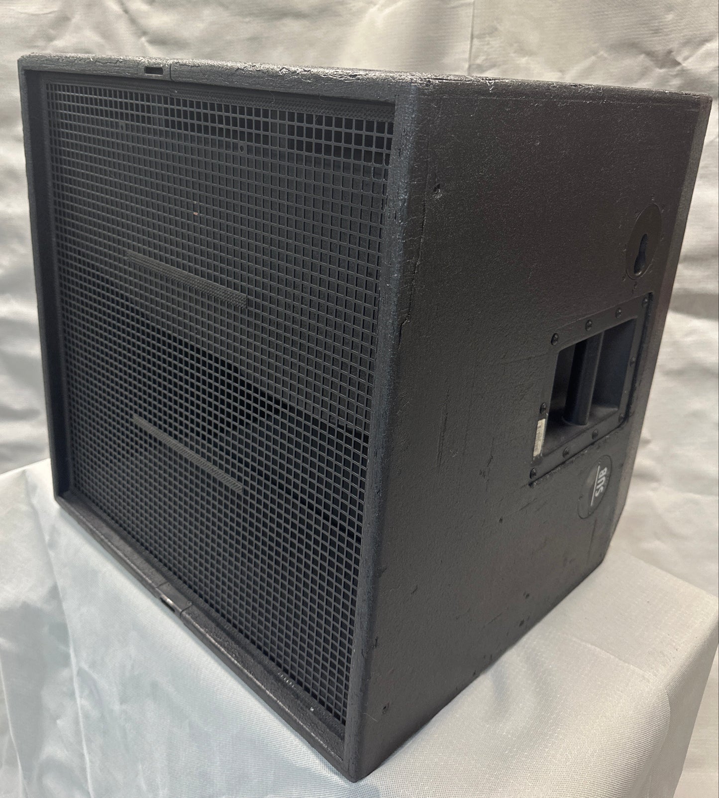 d&b C4 Subwoofer, Used d&b Speaker System, Used d&b C4 Subwoofer, d&b 18 inch subwoofer, d&b Single 18" Subwoofer, We Sell Professional Audio Equipment. Audio Systems, Amplifiers, Consoles, Mixers, Electronics, Entertainment, Live Sound