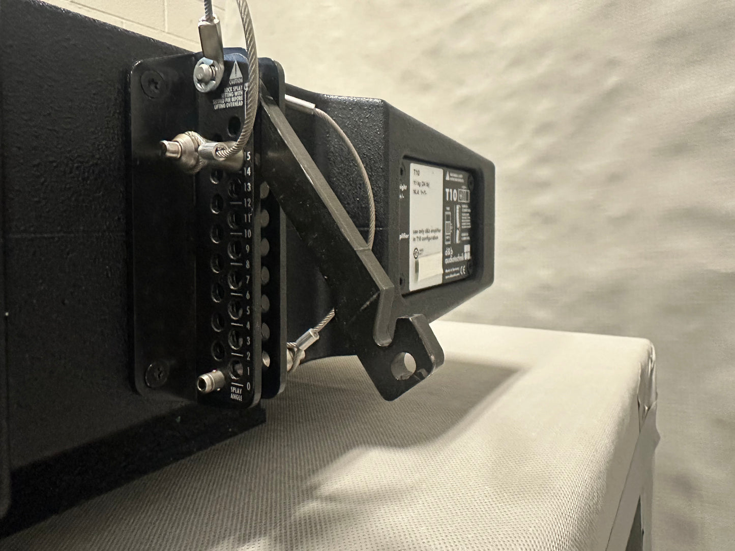 d&b T10 Speaker, d&b Line Array Speaker, d&b T10 Line Array, Used d&b T10 Speaker, Used d&b Speaker System, We Sell Professional Audio Equipment. Audio Systems, Amplifiers, Consoles, Mixers, Electronics, Entertainment, Live Sound