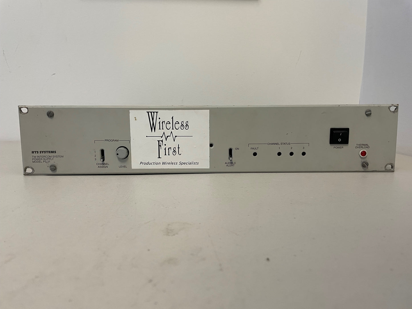 Used RTS Systems PS-31 TW for Sale. We Sell Professional Audio Equipment. Audio Systems, Amplifiers, Consoles, Mixers, Electronics, Entertainment and Live Sound.