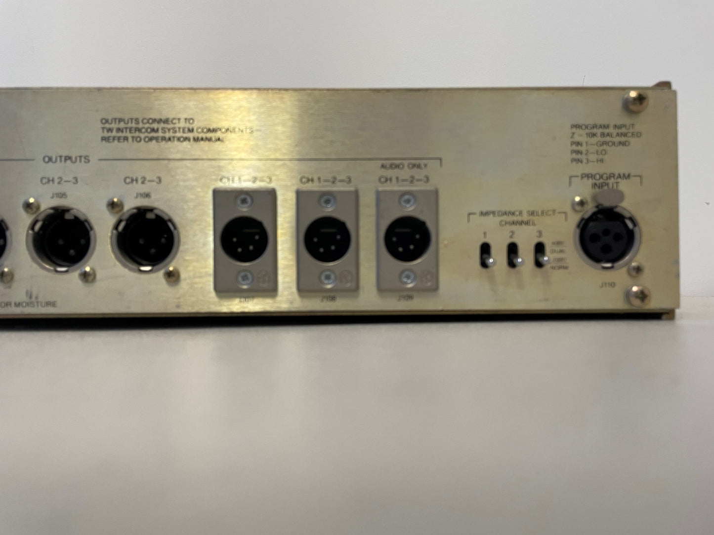 Used RTS Systems PS-31 TW for Sale. We Sell Professional Audio Equipment. Audio Systems, Amplifiers, Consoles, Mixers, Electronics, Entertainment and Live Sound.