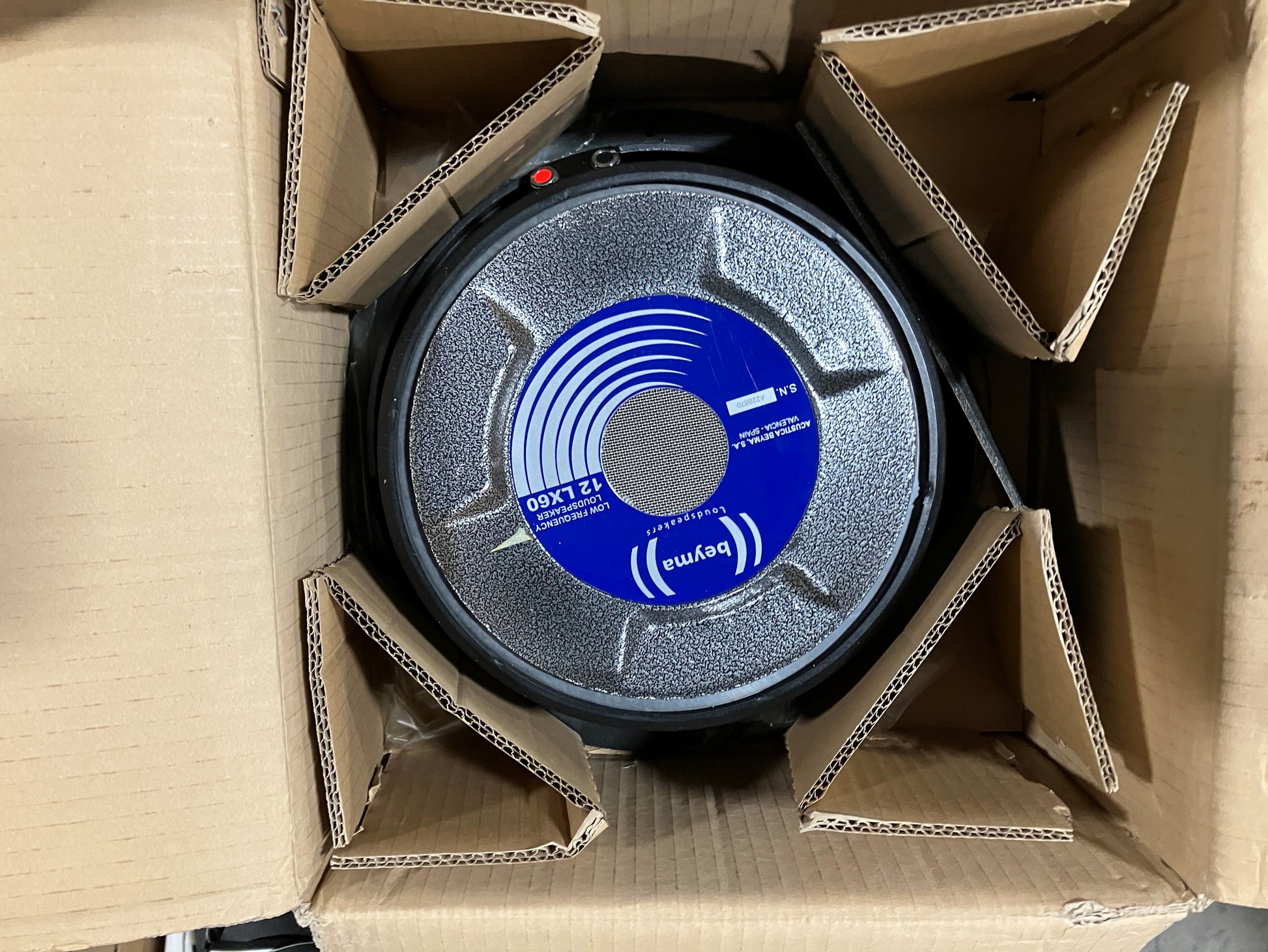Beyma 12LX60 12" Speaker, Beyma 12LX60, 12LX60 12" Speaker, Beyma 12" Speaker, Beyma 12LX60 12" Driver. We Sell Professional Audio Equipment. Audio Systems, Amplifiers, Consoles, Mixers, Electronics, Entertainment, Live Sound.