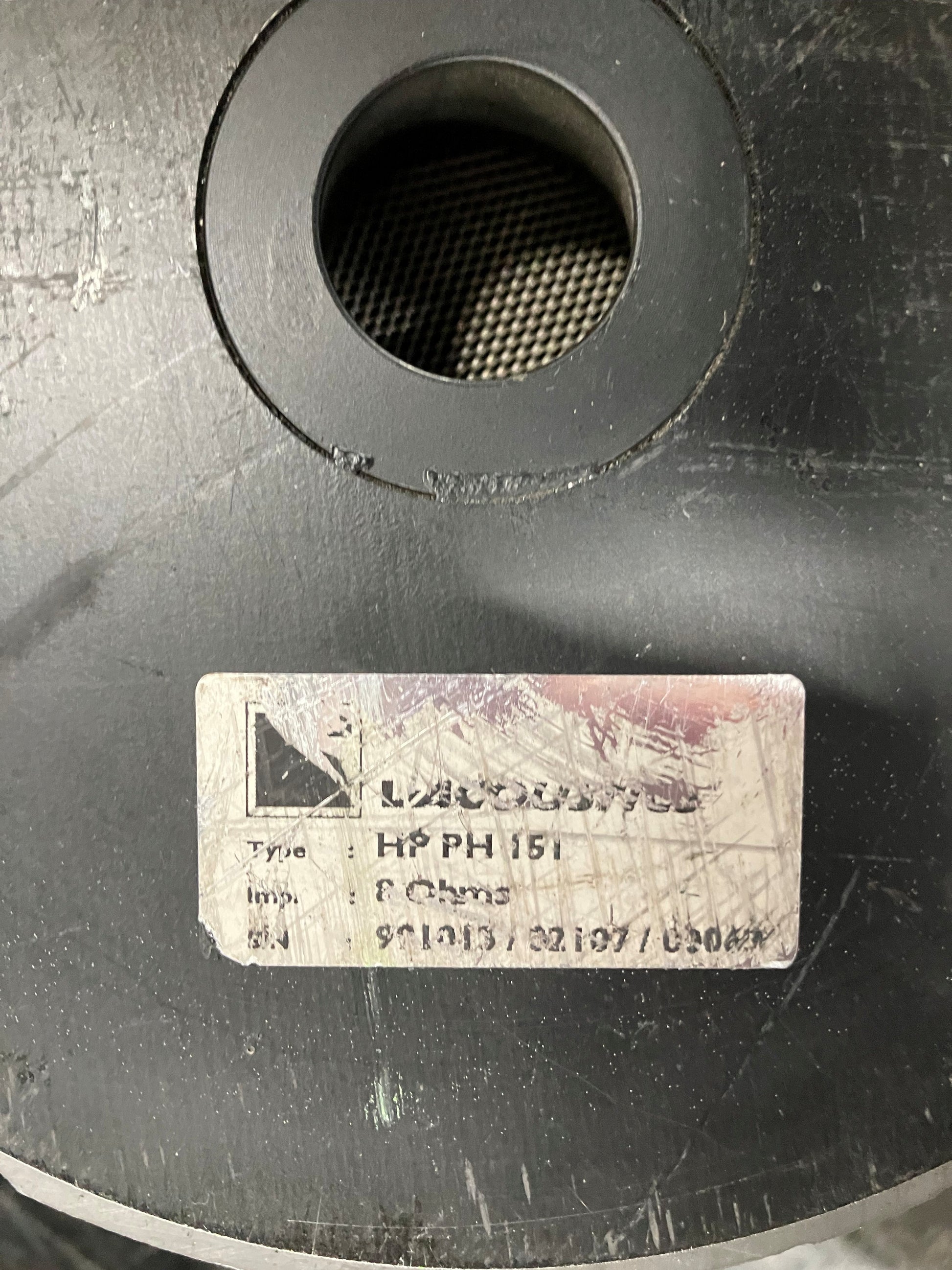 L-Acoustics HP PH 151 15" Loudspeaker, L-Acoustics HP PH 151, L-Acoustics 15" Speaker, HP PH 151 Speaker, L-Acoustics Speakers. We Sell Professional Audio Equipment. Audio Systems, Amplifiers, Consoles, Mixers, Electronics, Entertainment, Live Sound.