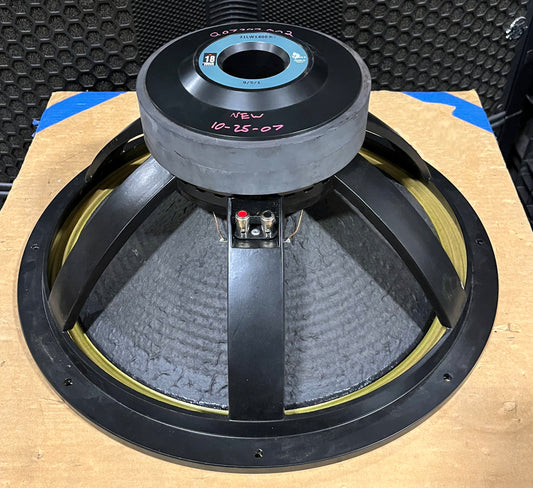 18 Sound 21LW1400 21" Subwoofer, 18 Sound 21" Subwoofer, 21" Subwoofer, Clair Brother CS-21 Subwoofer, We Sell Professional Audio Equipment. Audio Systems, Amplifiers, Consoles, Mixers, Electronics, Entertainment, Live Sound