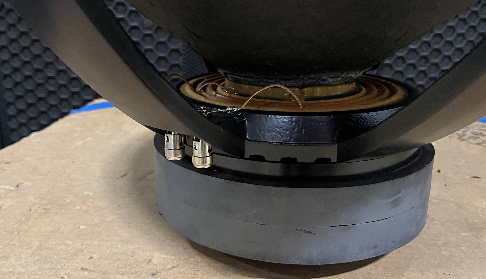 18 Sound 21LW1400 21" Subwoofer, 18 Sound 21" Subwoofer, 21" Subwoofer, Clair Brother CS-21 Subwoofer, We Sell Professional Audio Equipment. Audio Systems, Amplifiers, Consoles, Mixers, Electronics, Entertainment, Live Sound
