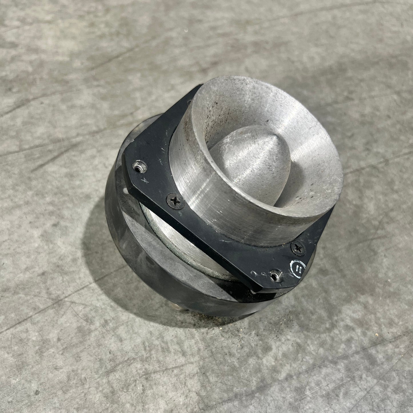 JBL 2402H Ultra-High Frequency Transducer, JBL 2402H, JBL 2402H Tweeter, JBL Ultra-High Frequency Transducer, JBL 2402H Tweeter. We Sell Professional Audio Equipment. Audio Systems, Amplifiers, Consoles, Mixers, Electronics, Entertainment, Live Sound.