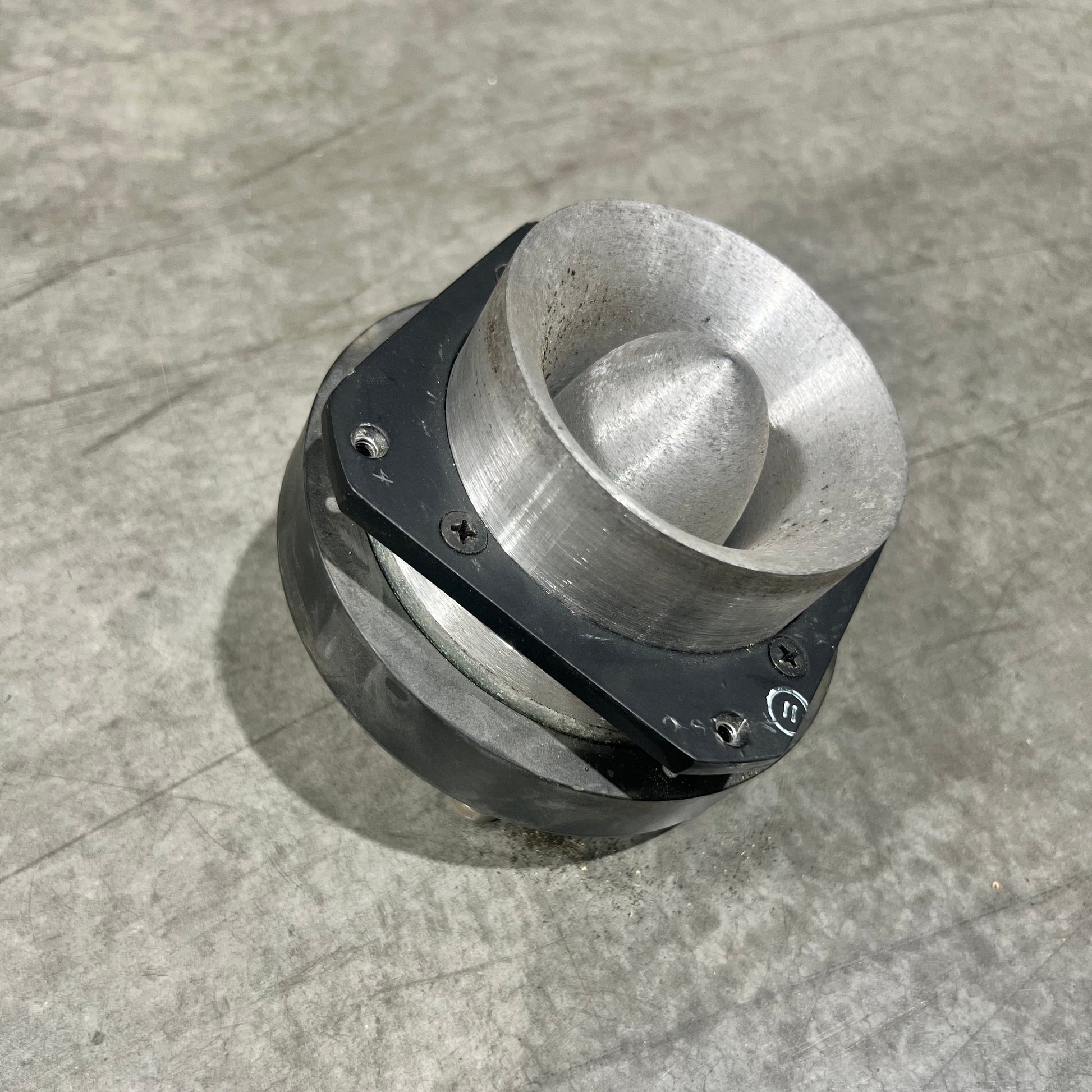 JBL 2402H Ultra-High Frequency Transducer, JBL 2402H, JBL 2402H Tweeter, JBL Ultra-High Frequency Transducer, JBL 2402H Tweeter. We Sell Professional Audio Equipment. Audio Systems, Amplifiers, Consoles, Mixers, Electronics, Entertainment, Live Sound.