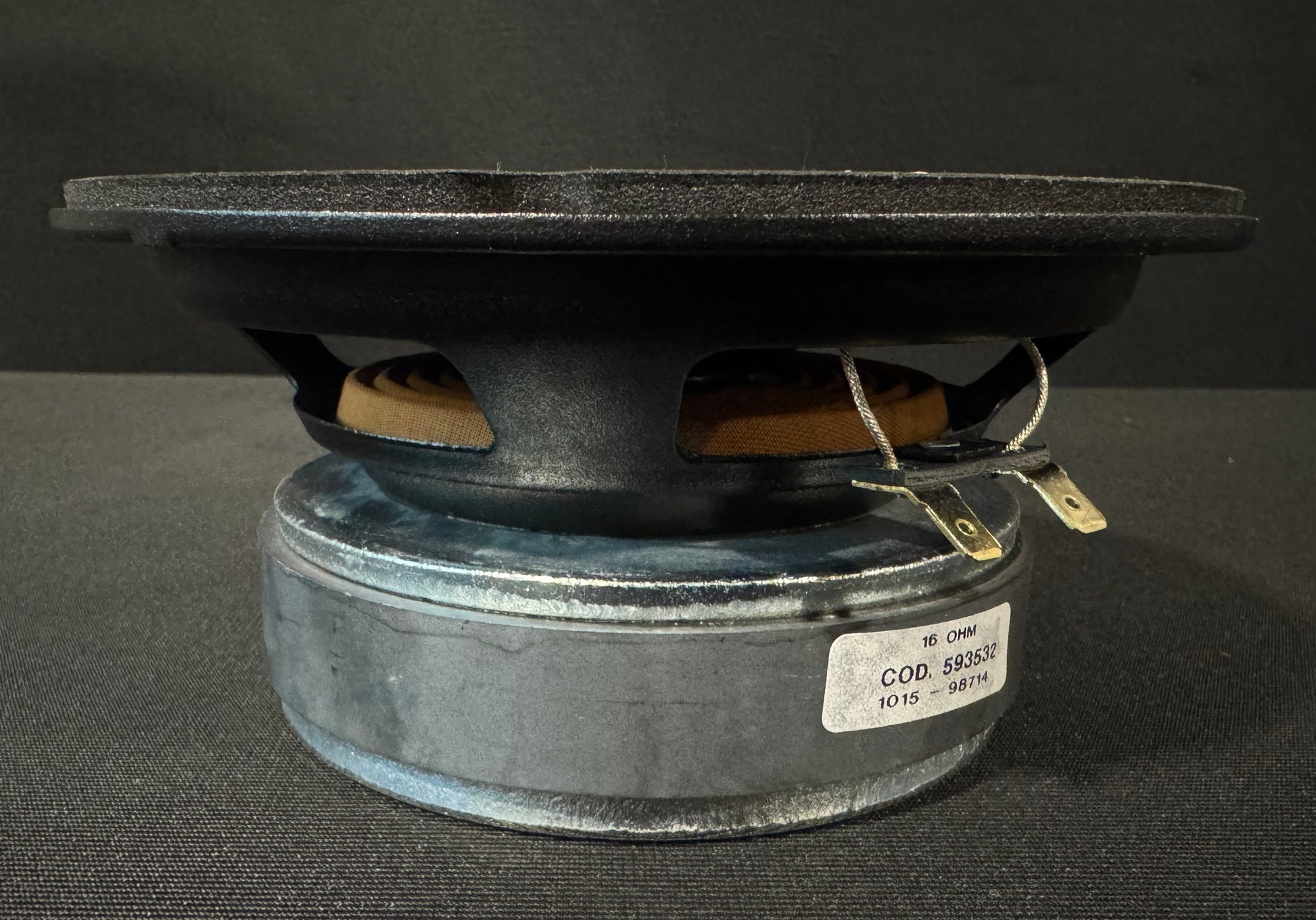 Kling & Freitag 3004C 6.5” Woofer 16 ohm, Kling & Freitag 3004C Woofer, K&F Woofer, K&F 6.5” Woofer, Kling & Freitag Speaker Driver. We Sell Professional Audio Equipment. Audio Systems, Amplifiers, Consoles, Mixers, Electronics, Entertainment, Live Sound.