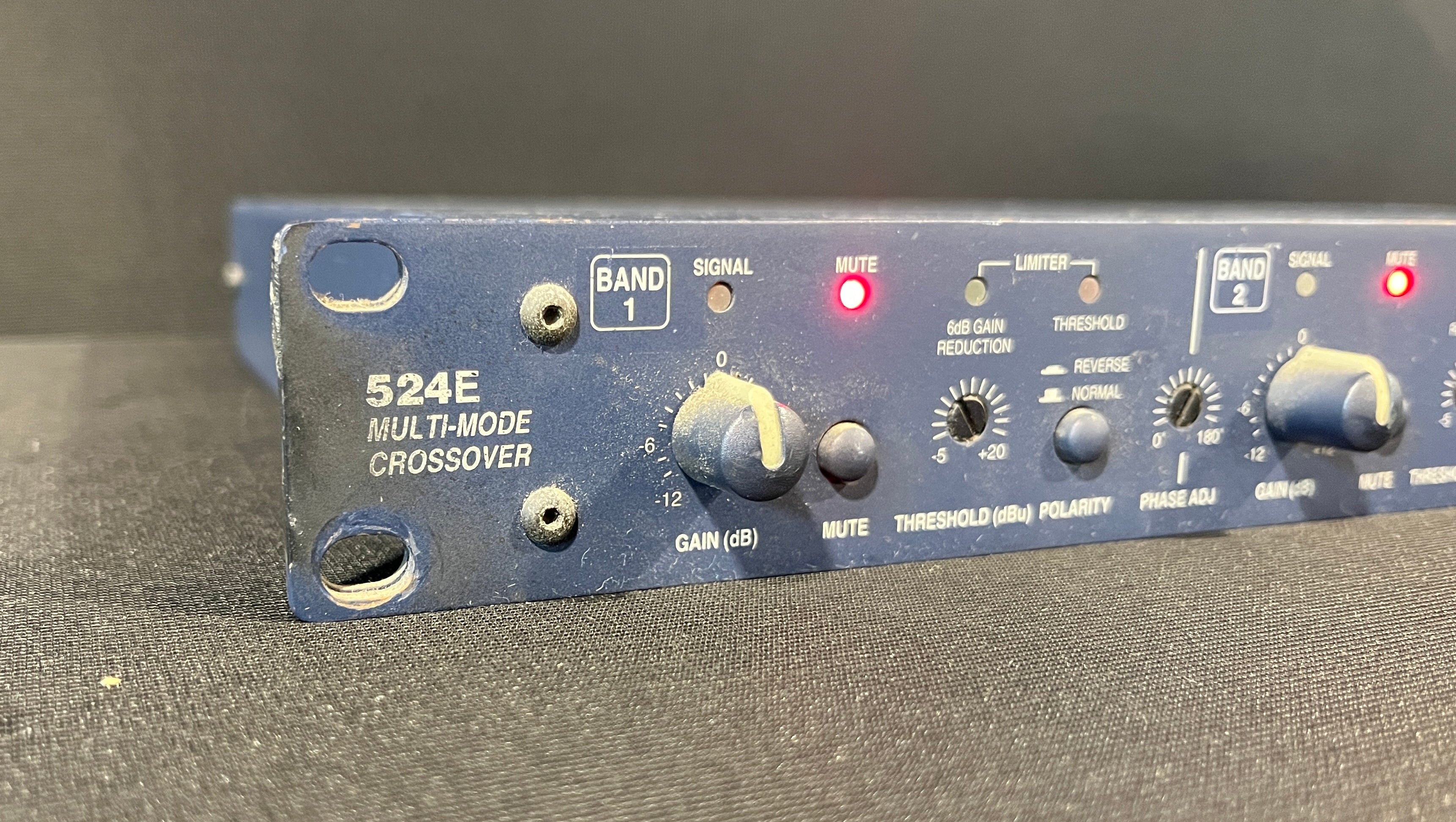 Symetrix 524E MultiMode Crossover – CLAIR Used Gear